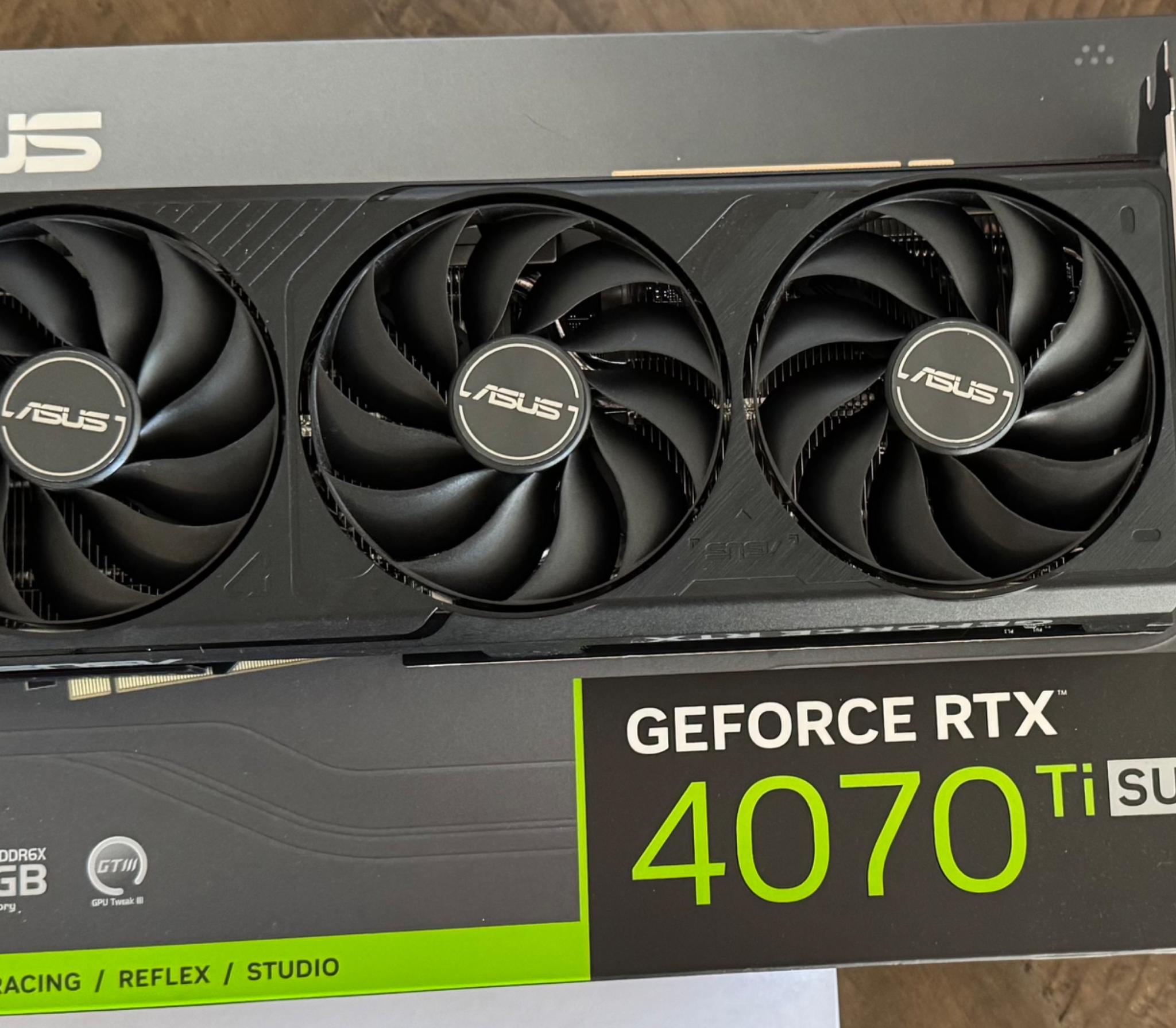 ASUS The SFF-Ready Prime GeForce RTX™ 4070 Ti Super OC Edition 16GB