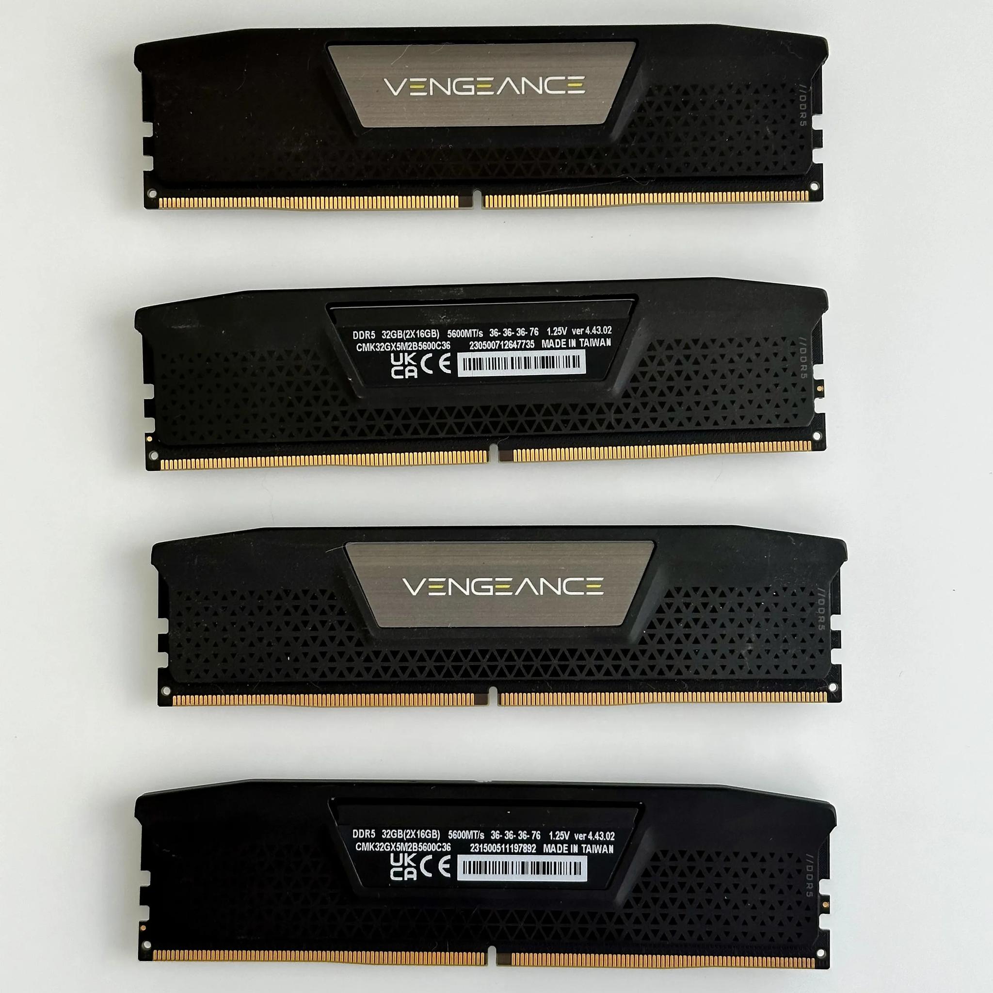 CORSAIR VENGEANCE DDR5 RAM (64GB)