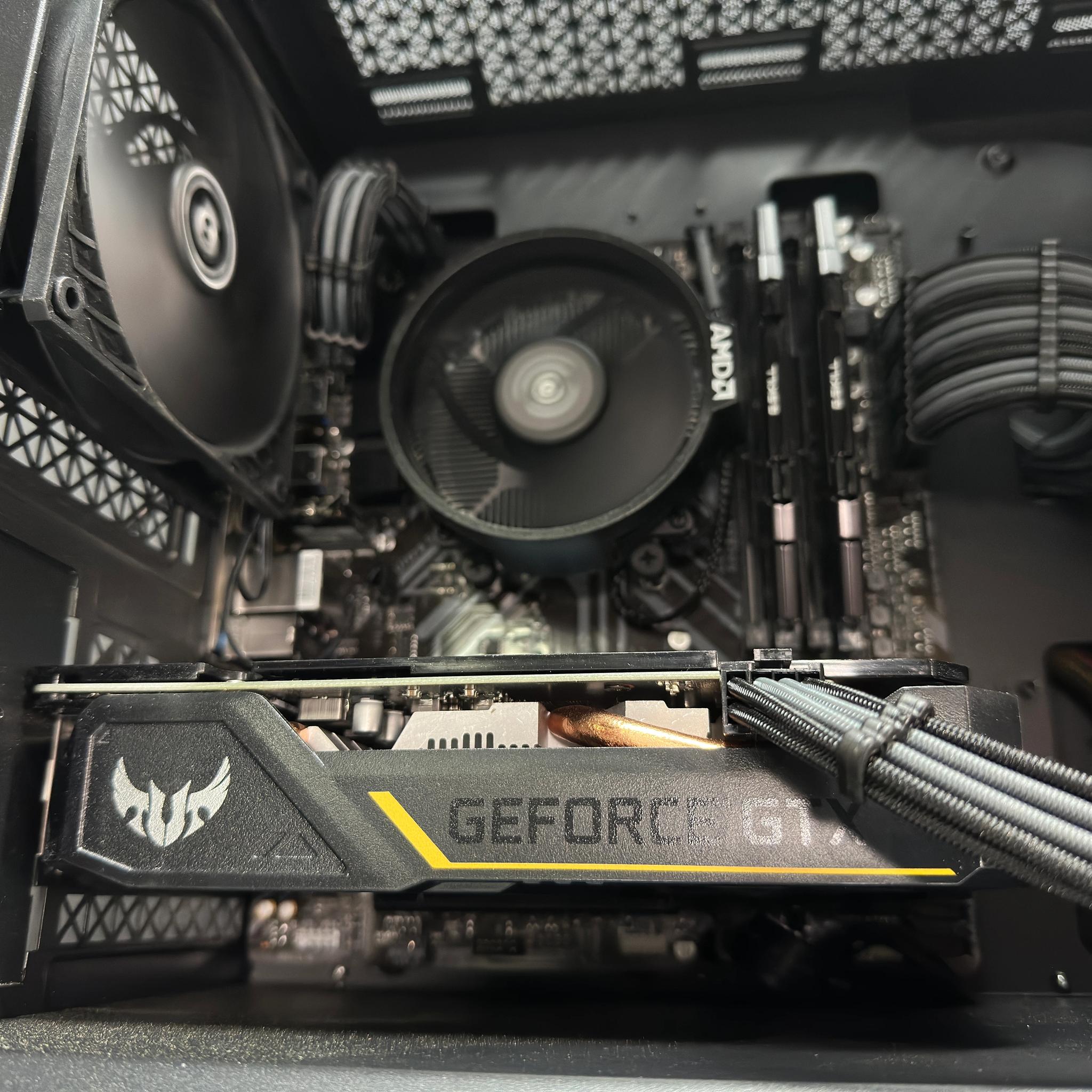 🏰♜Dark Iron♜🏰 GTX 1660ti / AMD Ryzen 5 5500 / 1TB NVME SSD / 16GB Ram / WIFI / WIN10