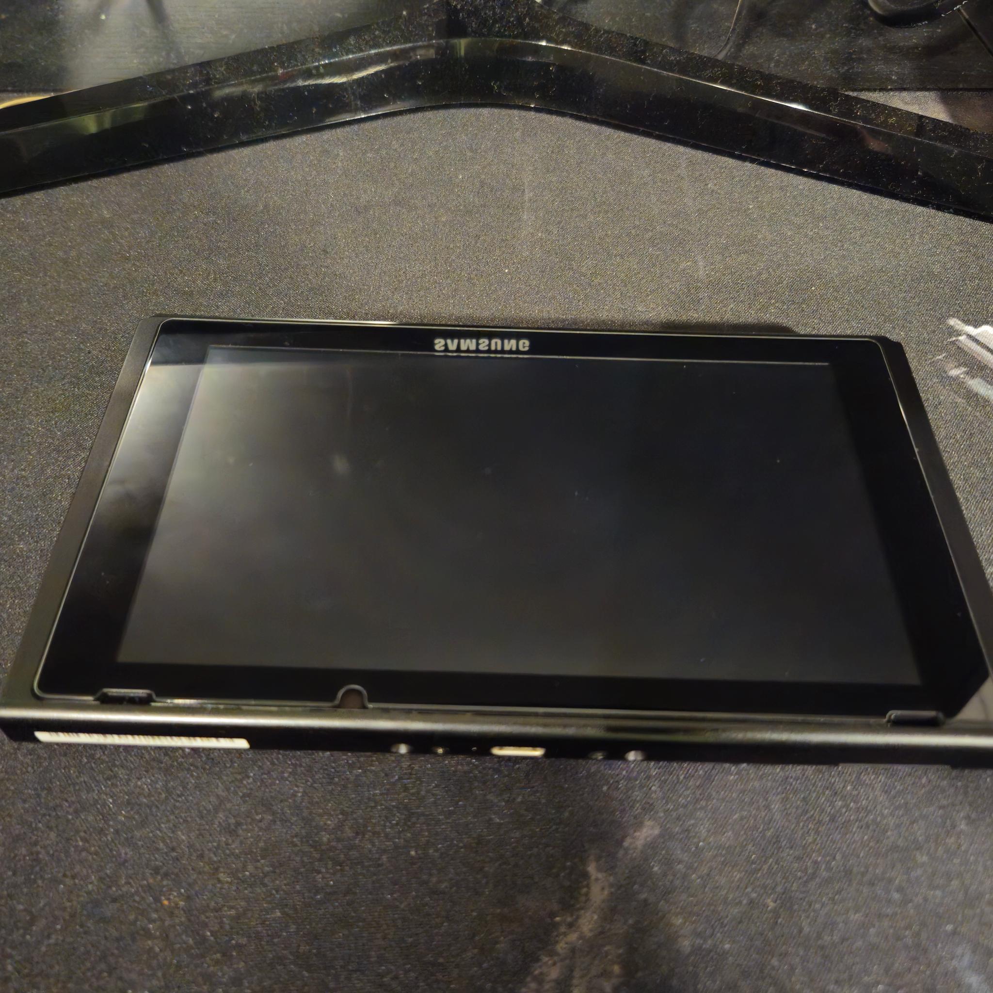 Modded Switch Tablet with Picofly Mod Very Good Condition