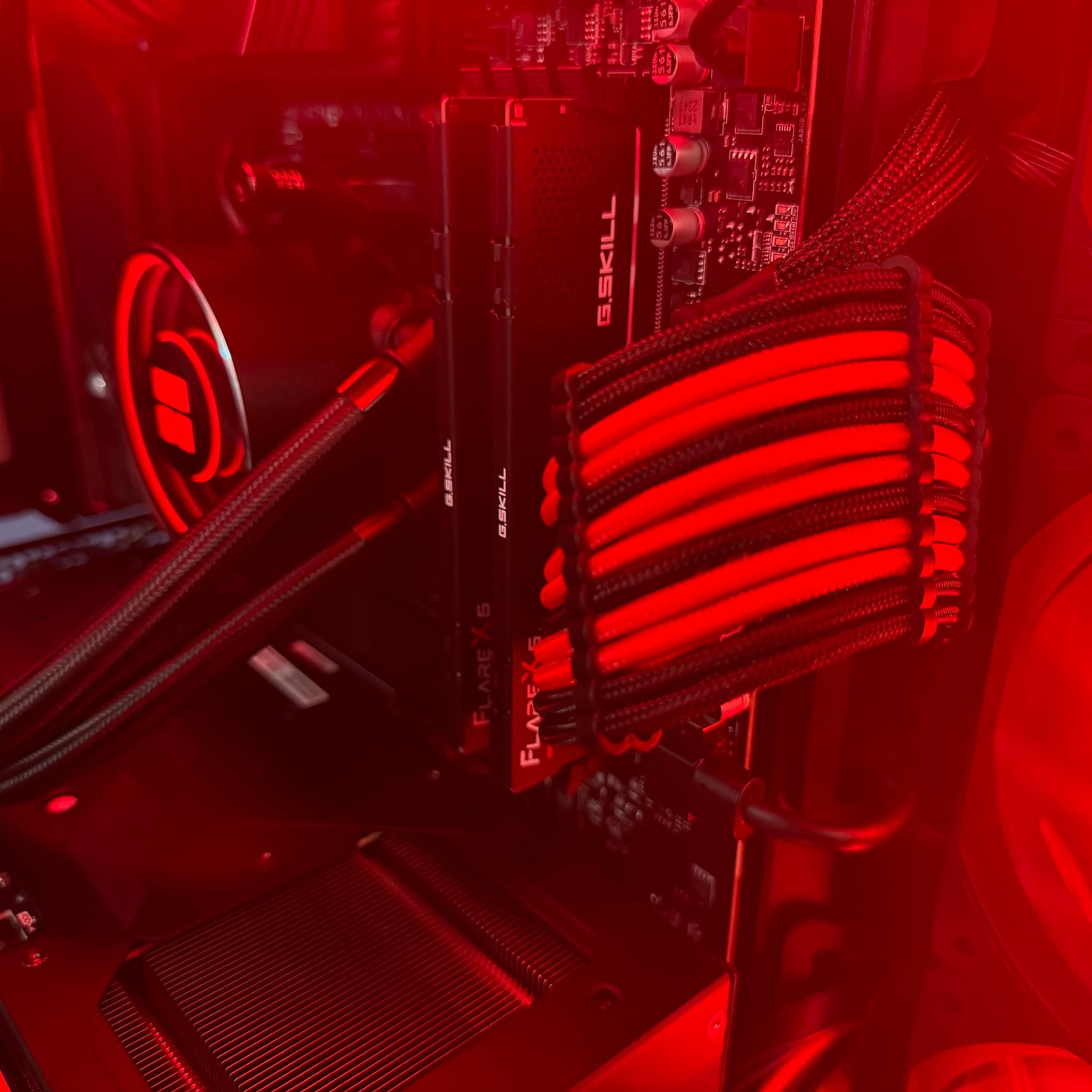 🔴⚫️Black Box⚫️🔴 RTX 4070 | Ryzen 7 7700X | 32GB DDR5 | 1TB SSD