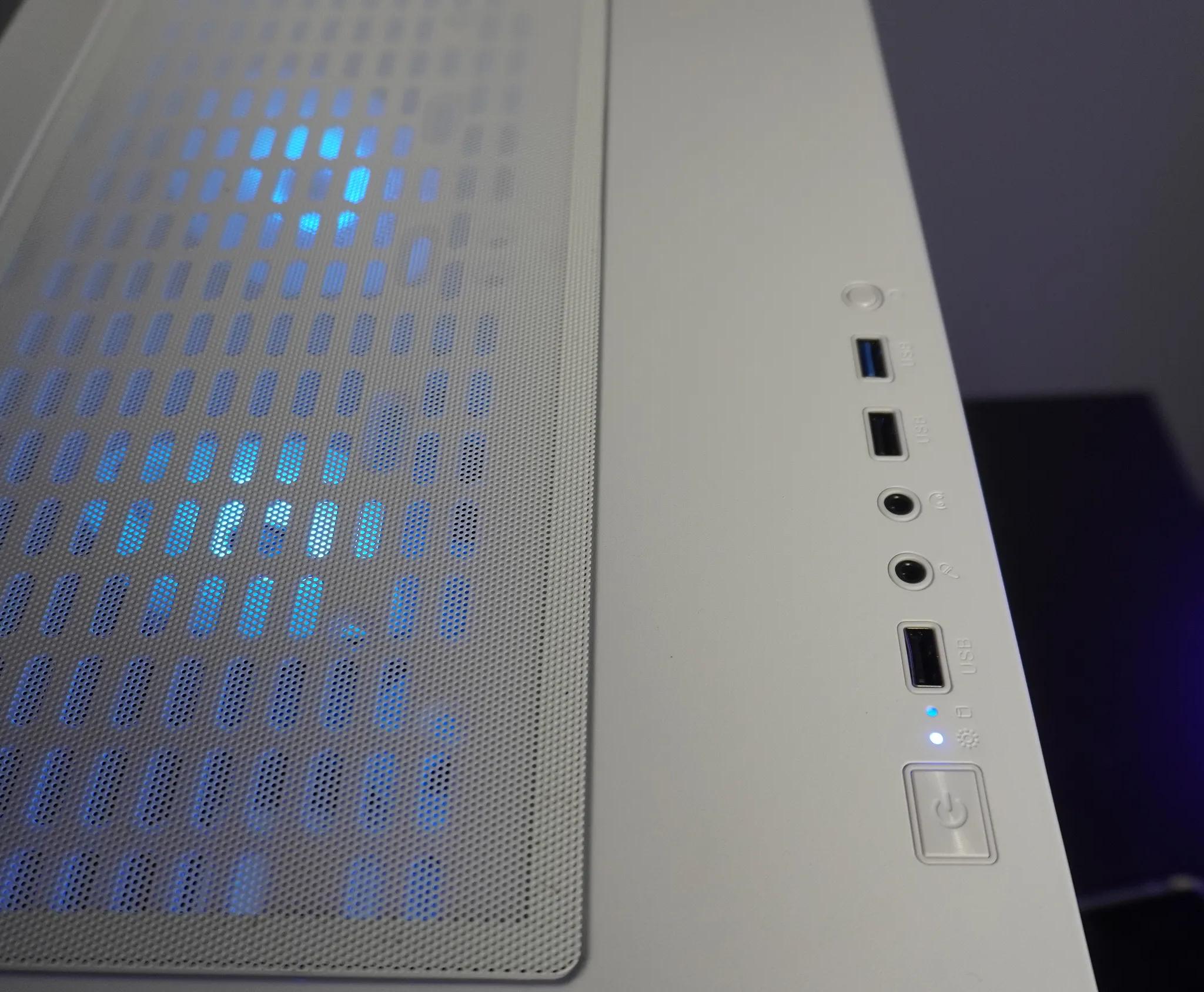 🤍AESTHETIC🤍 1440p/1080p BEAST 💚RTX 3070 🧡Ryzen 5 5600 | 1TB NVME | 16GB DDR4 | WIFI