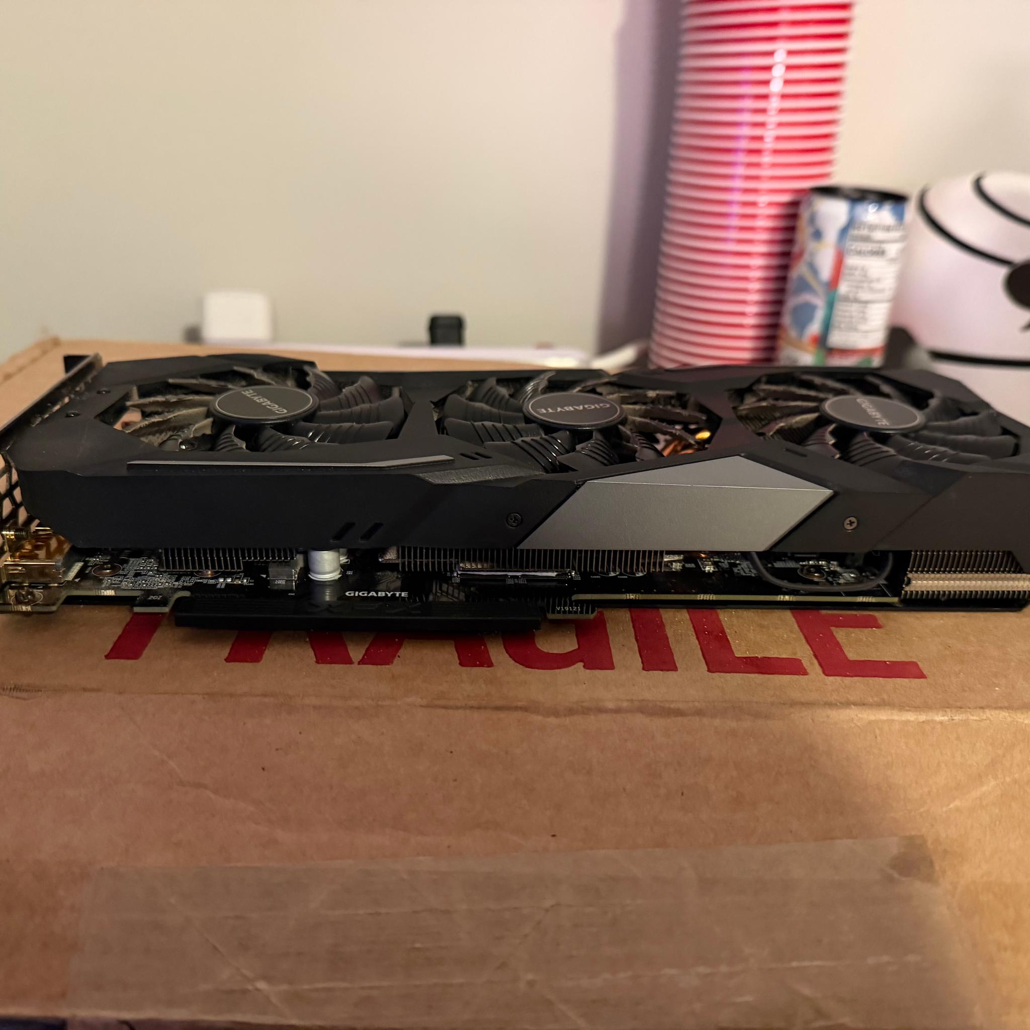 Gigabyte GeForce RTX 2060 SUPER GAMING OC 8G