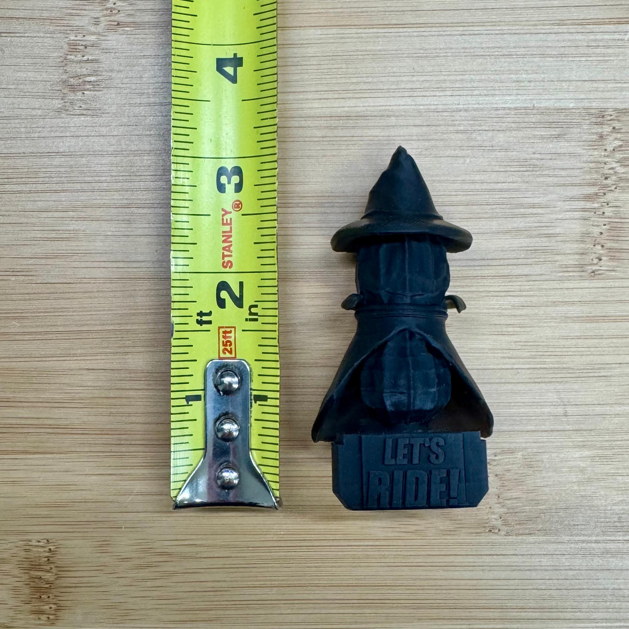 The Burnt Peanut Figurine - Let's Ride! Wizard Outfit - Twitch YouTube Streamer