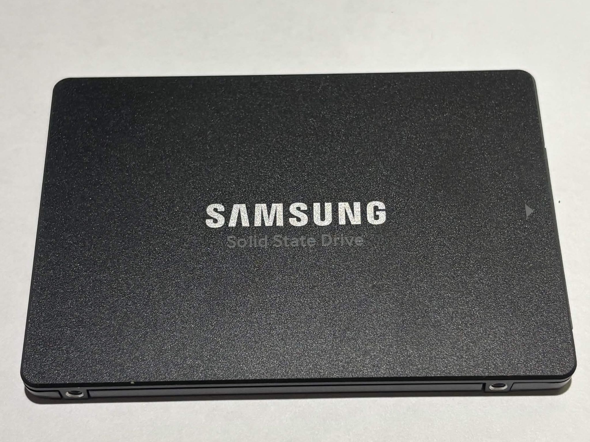 Samsung 883 DCT 1.92TB Enterprise SATA III 2.5" SSD | Tested Working