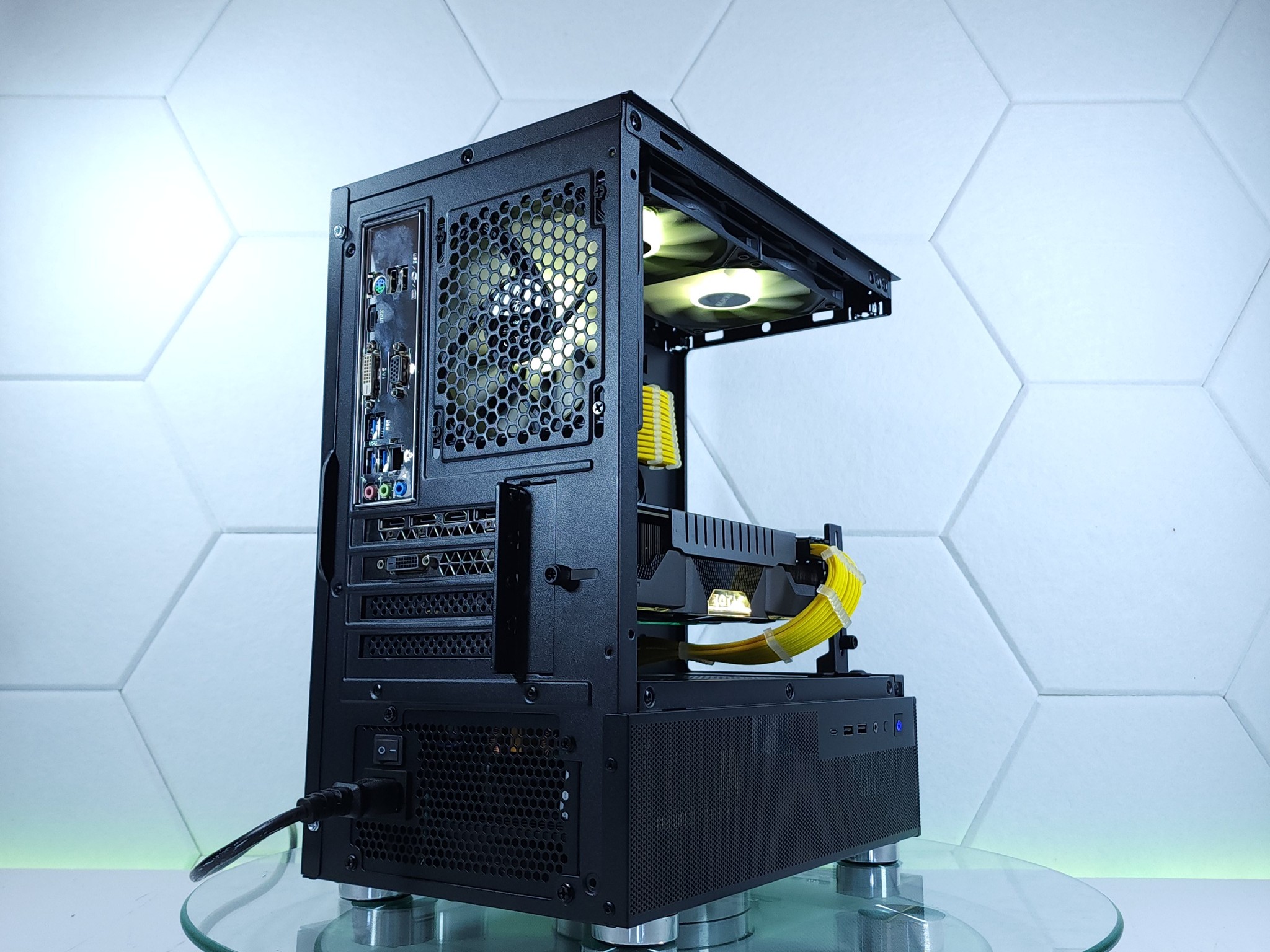 💛GTX 1070 Ti | Ryzen 3 4100 | 1080p Gaming Computer