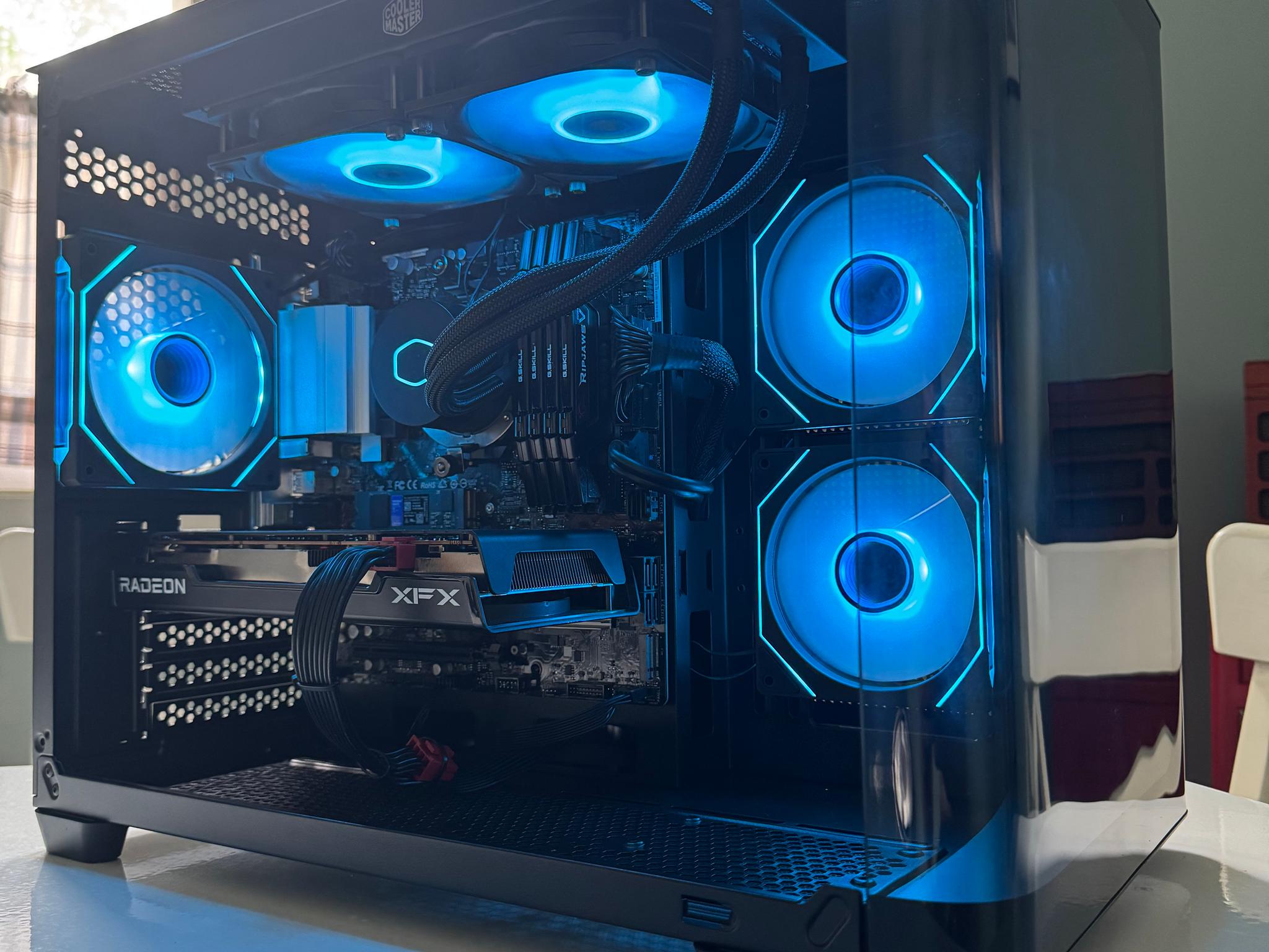 Gaming PC Rx 7600 - Ryzen 5 3600 - 32GB ram - 1Tb nvme