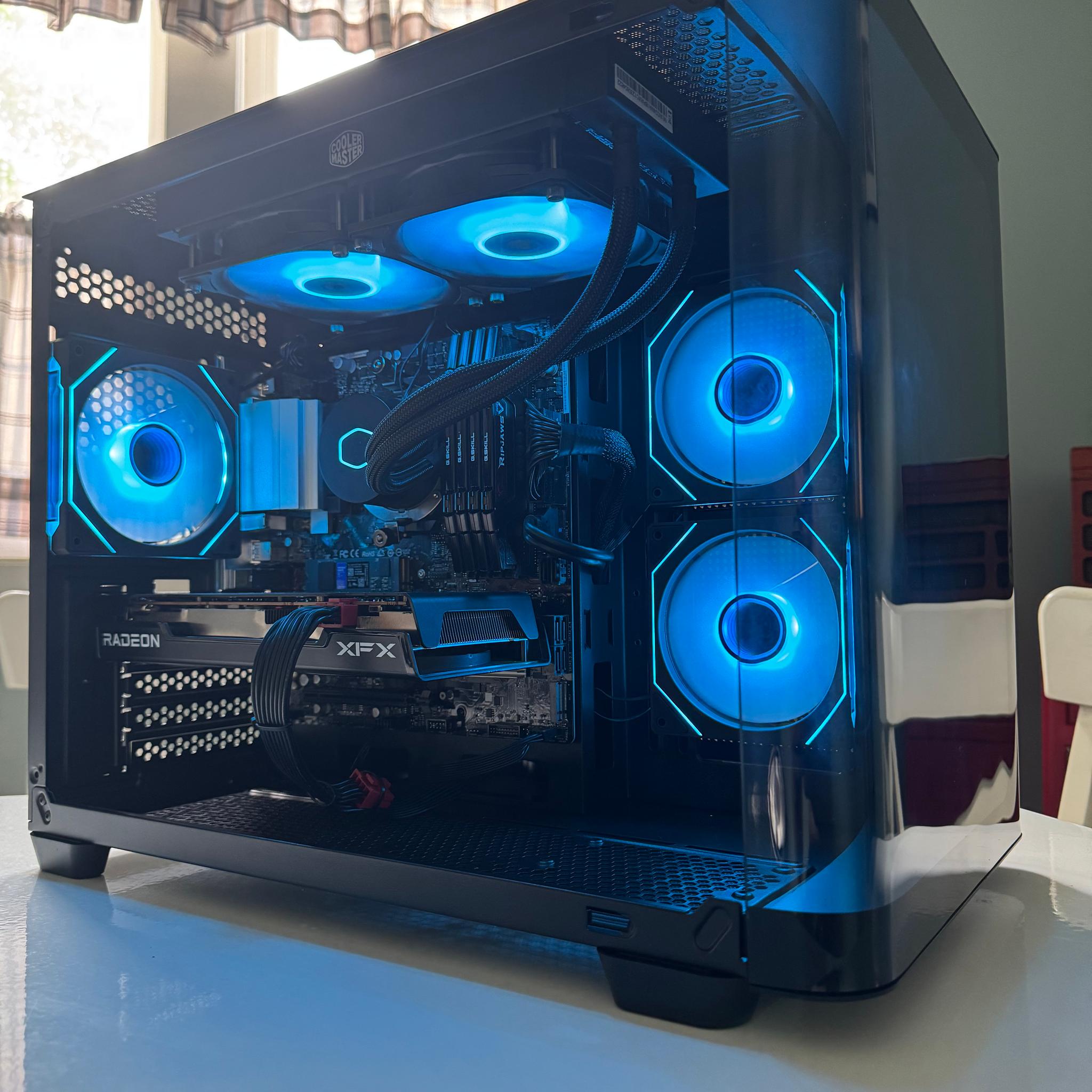 Gaming PC Rx 7600 - Ryzen 5 3600 - 32GB ram - 1Tb nvme