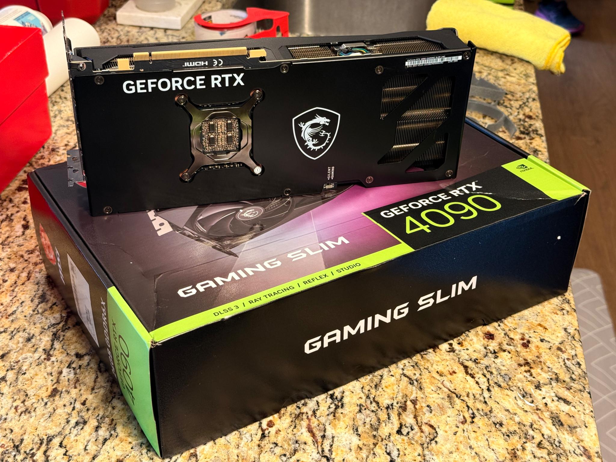 4090 - MSI Gaming Slim - Like New Barely Used