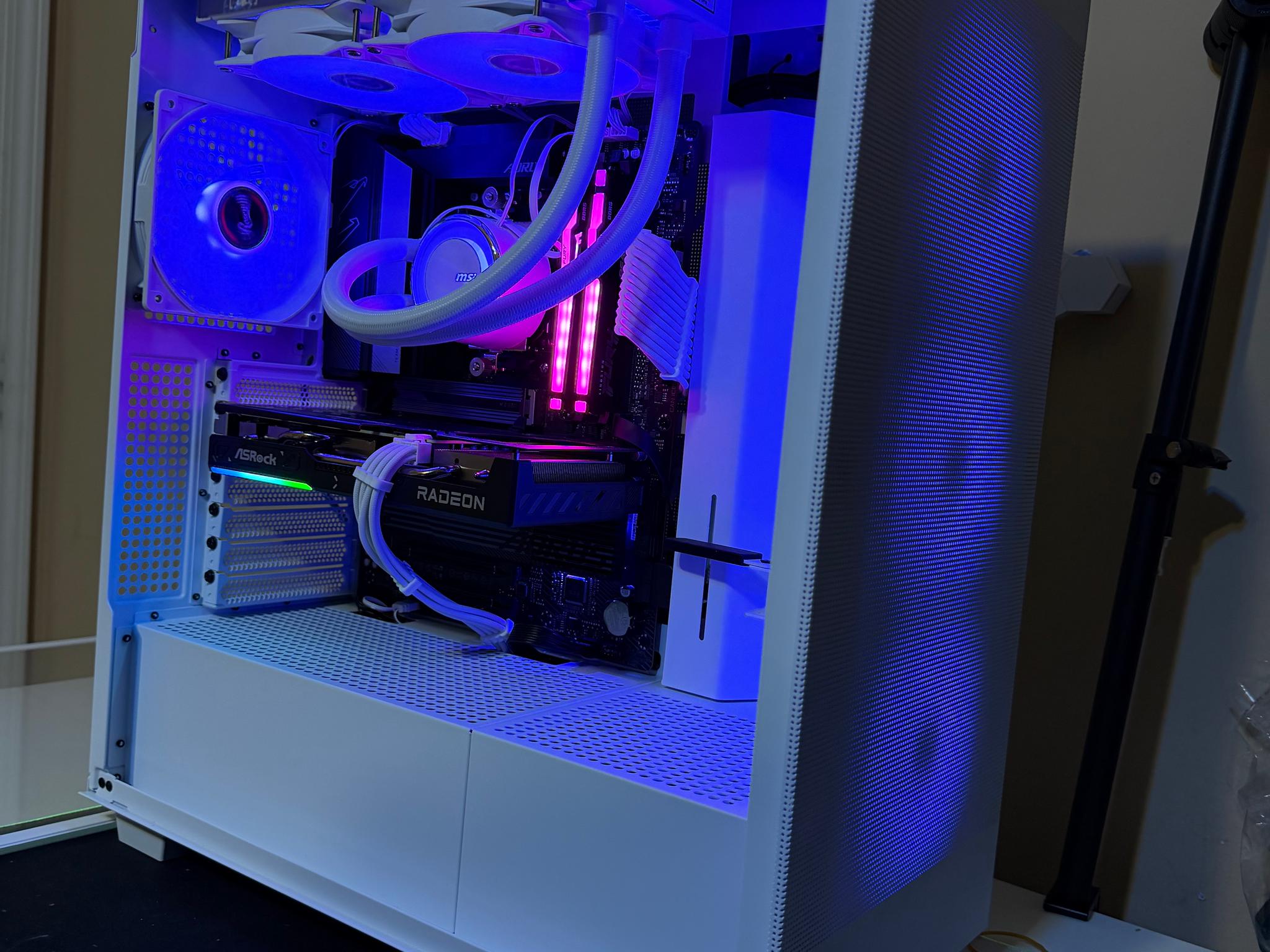 RX 9600 XT 16GB | Ryzen 5 9600X | 32GB RGB DDR5 | 1TB Gen4 NVMe | Custom-Built PC