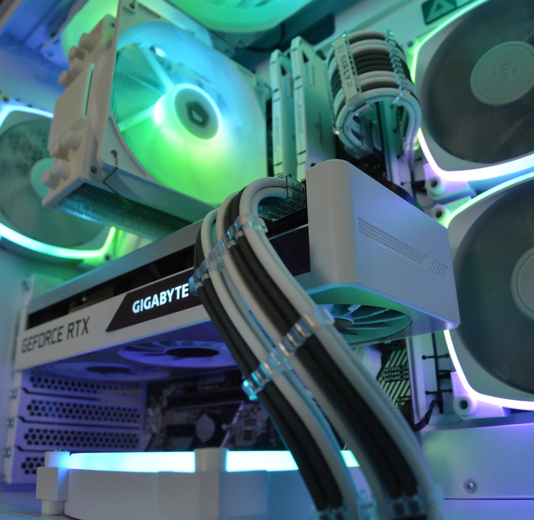 ⛈️⚡| RTX 3070 8GB| INTEL i5-10400 | 32 GB DDR4 RAM | 1TB NVME SSD | Electric Vengeance |