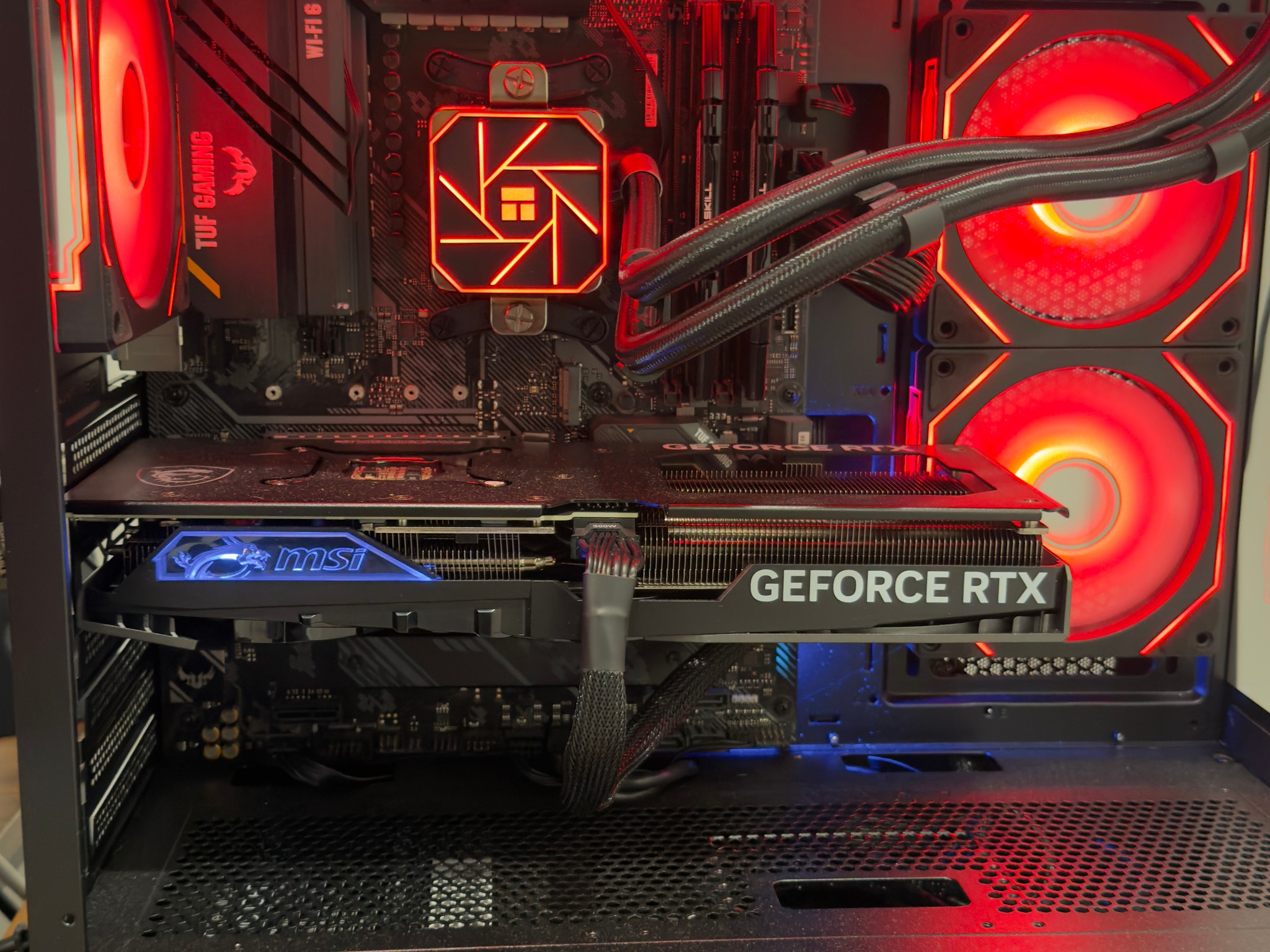 Ryzen 7 5800X | RTX 4070 SUPER | 32GB RAM