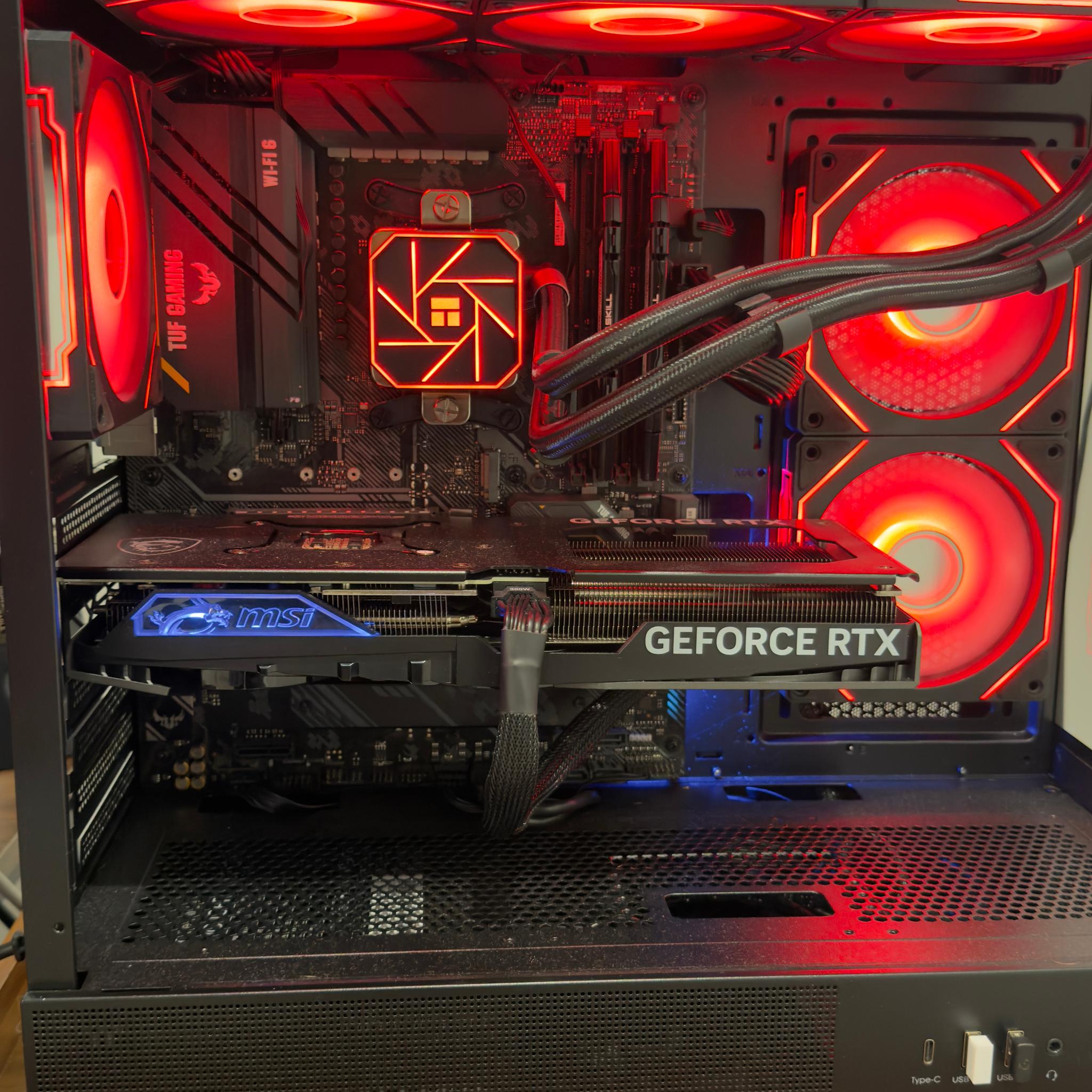 Ryzen 7 5800X | RTX 4070 SUPER | 32GB RAM
