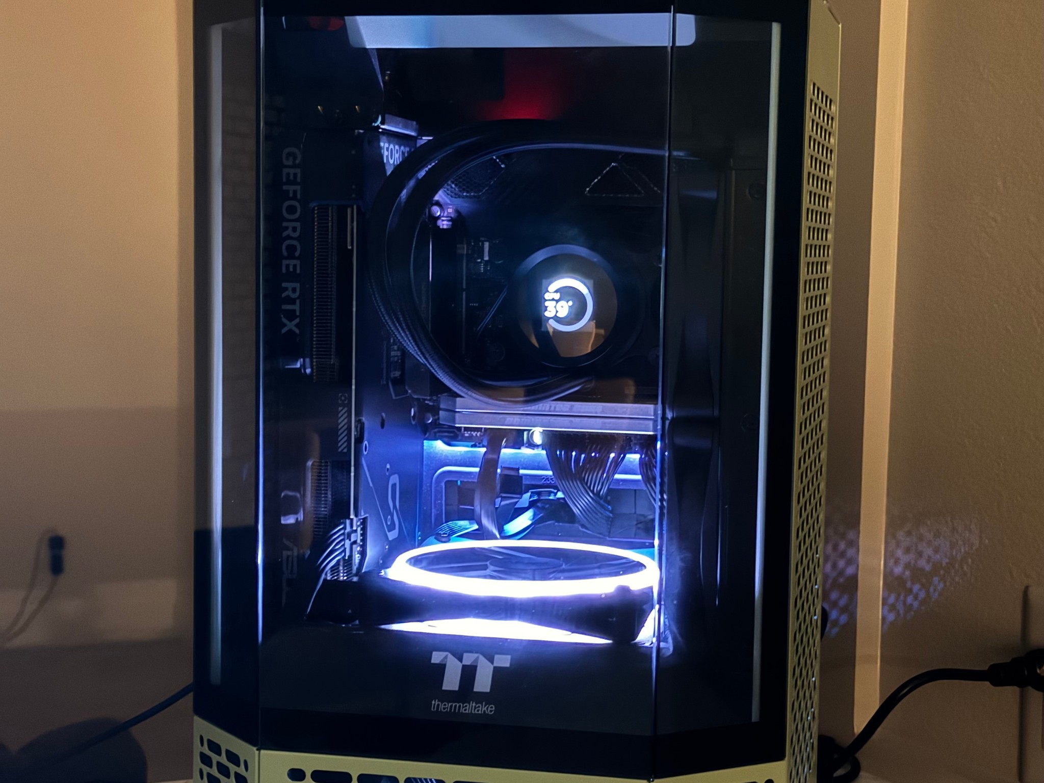 Matcha Green Tower 250 - 4070 Ti Super - Ryzen 9 5900x - Crosshair VIII Impact  - 32gb Dominator RAM