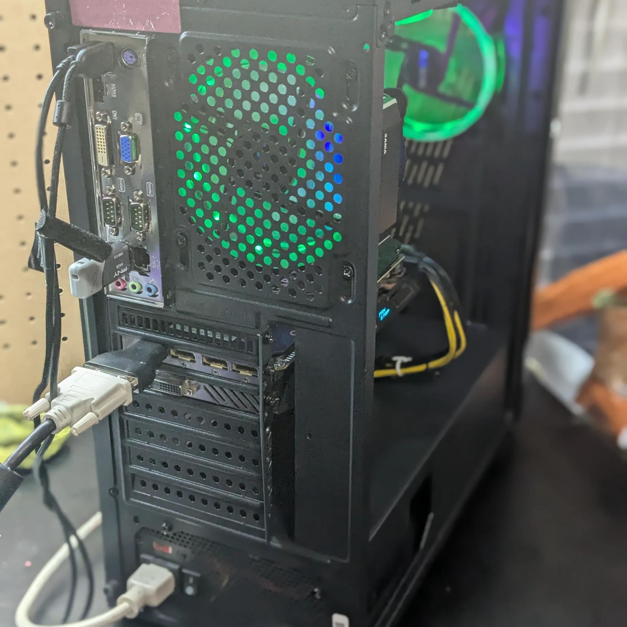 100 FPS Fortnite | 180 Day Warranty | i5-4590 , 16GB RAM, 480GB SSD, RX 570 4GB, RGB, Wifi, Win10