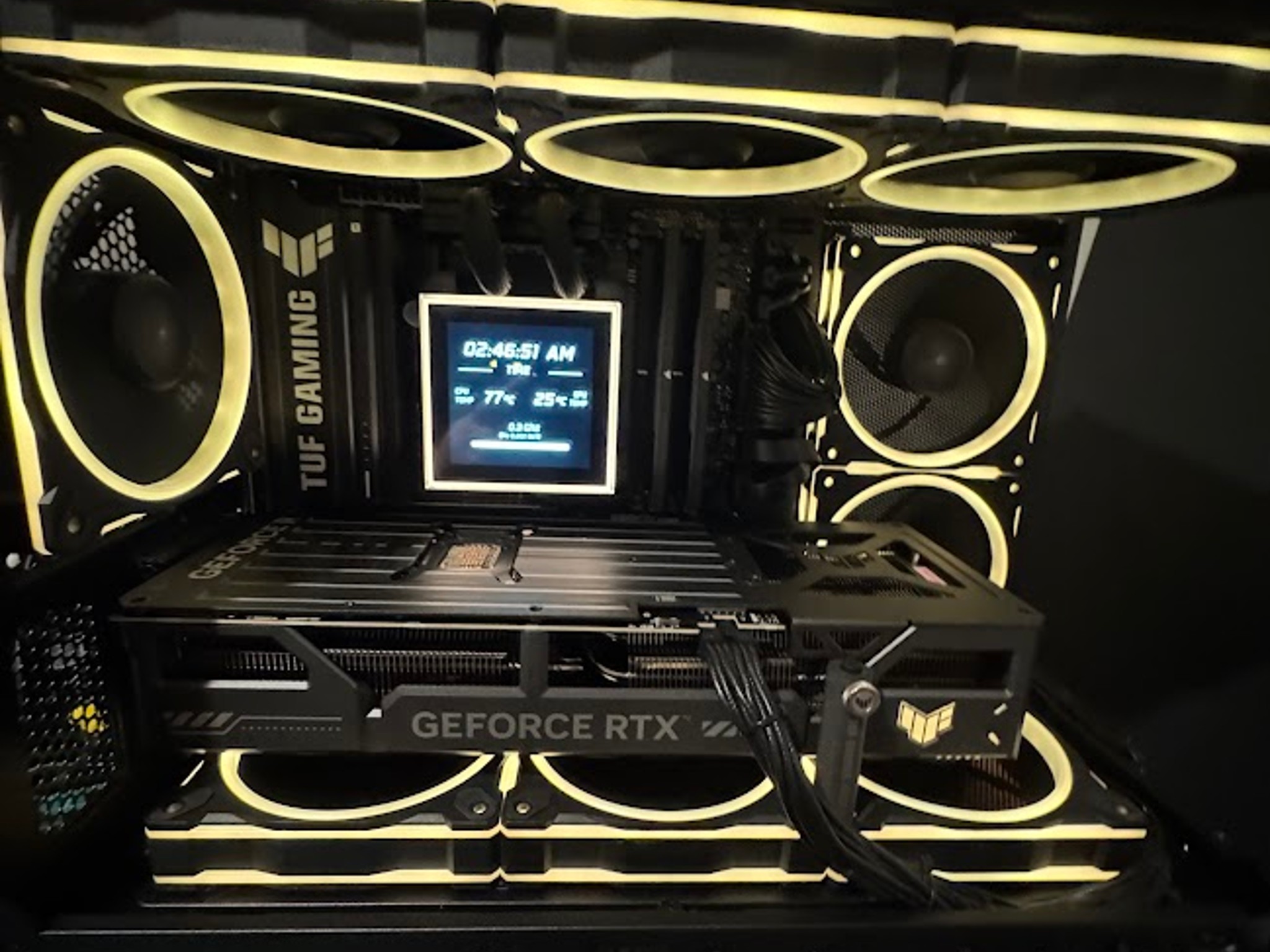 Used in Demo - Well Tested, Works Perfectly: Lian Li Hydroshift II LCD-S 360N
