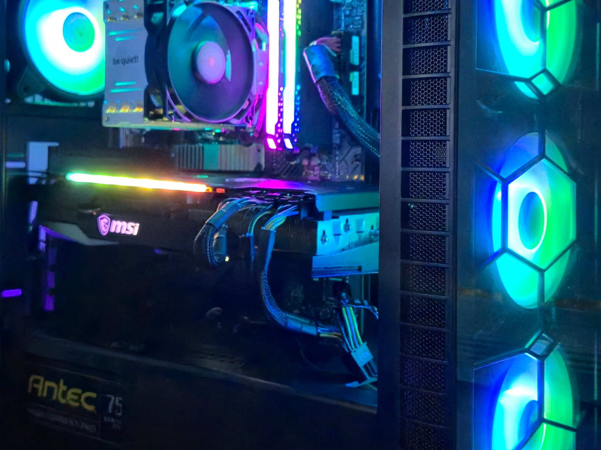 💥 HIGH FPS GAMING PC – RX 6800 XT / R7 5700X / 32GB RGB / 2TB NVMe 💥