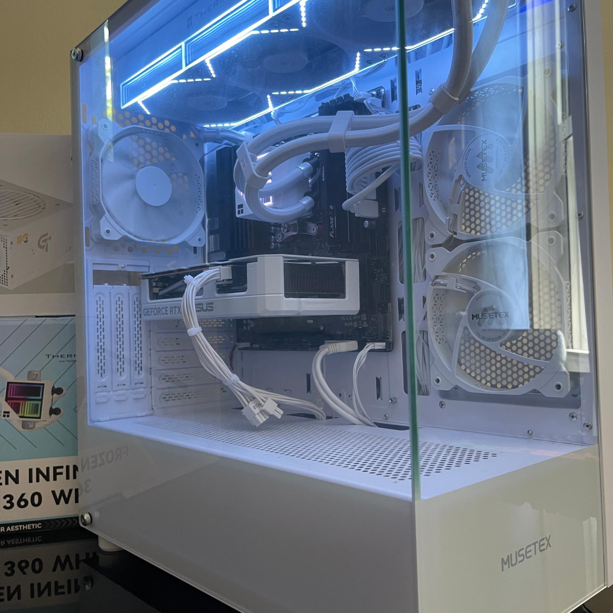 ☃️❄️AM5 Gaming PC / RTX 5060/ Ryzen 7 7700x/ 16Gb DDR5/ 1Tb NVMe/ liquid Cooled