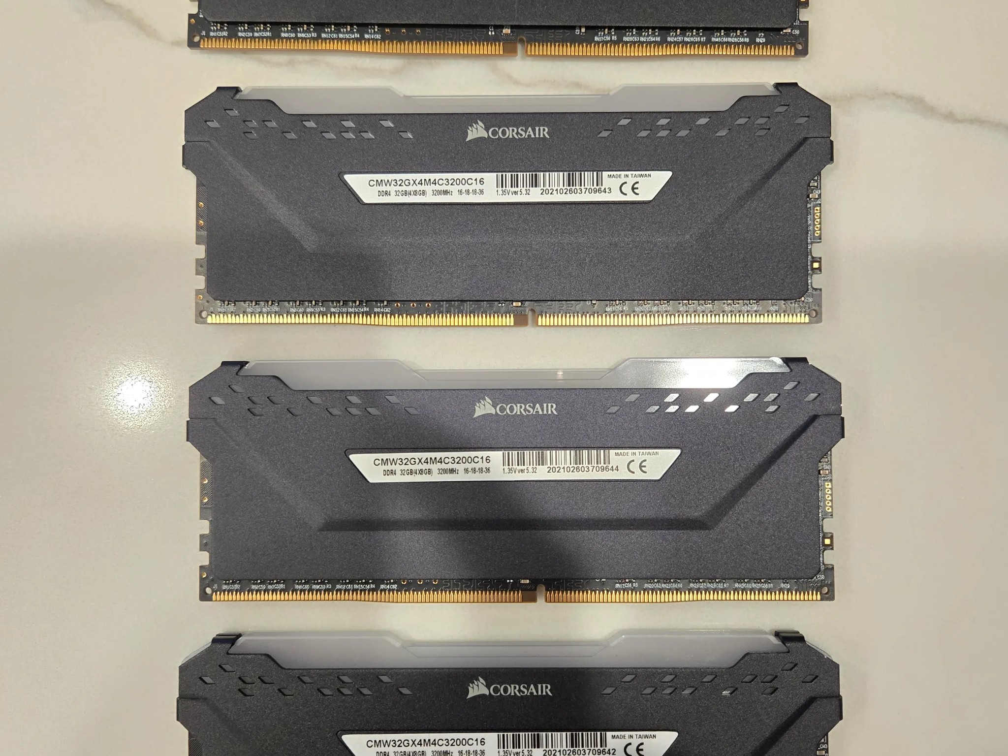 Corsair Vengeance RGB Pro 32GB (4x8GB) DDR4 3200MHz C16 (3200 MHz)