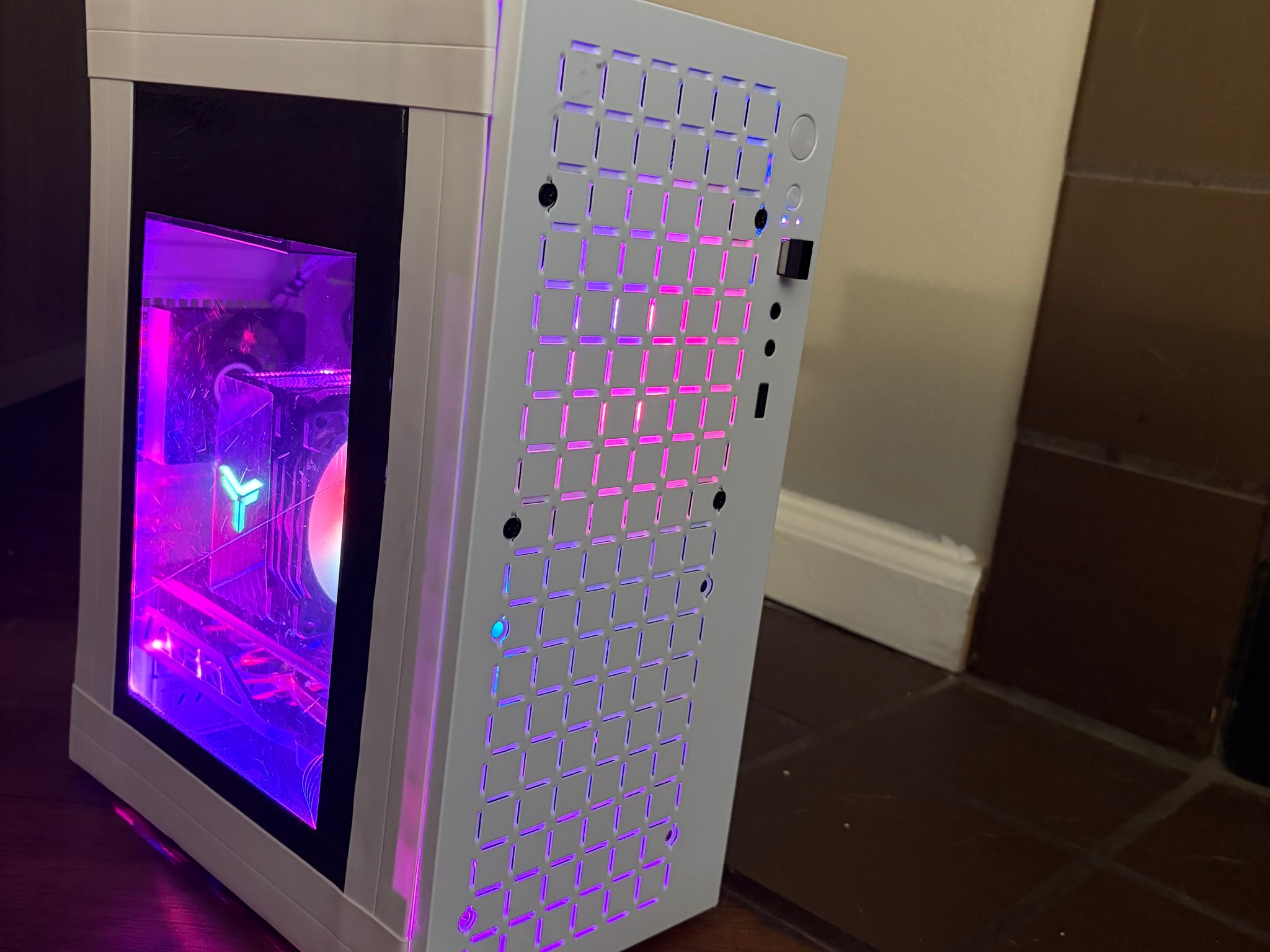 Gaming PC-Ryzen 7 1700-rx570-16gb ram