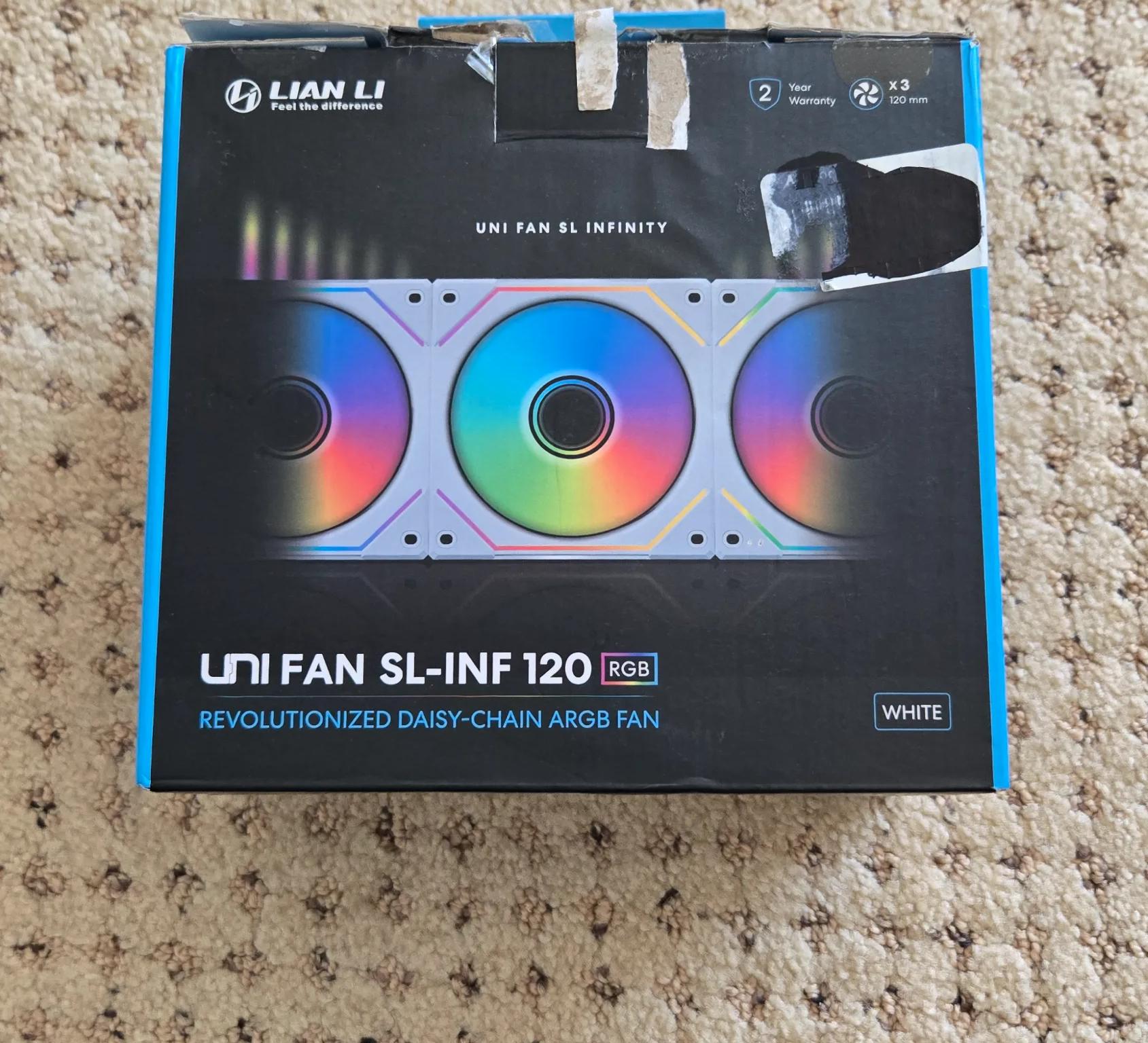 Lian Li Unifan SL Infinity 120 - 3 Pack - White - No Controller