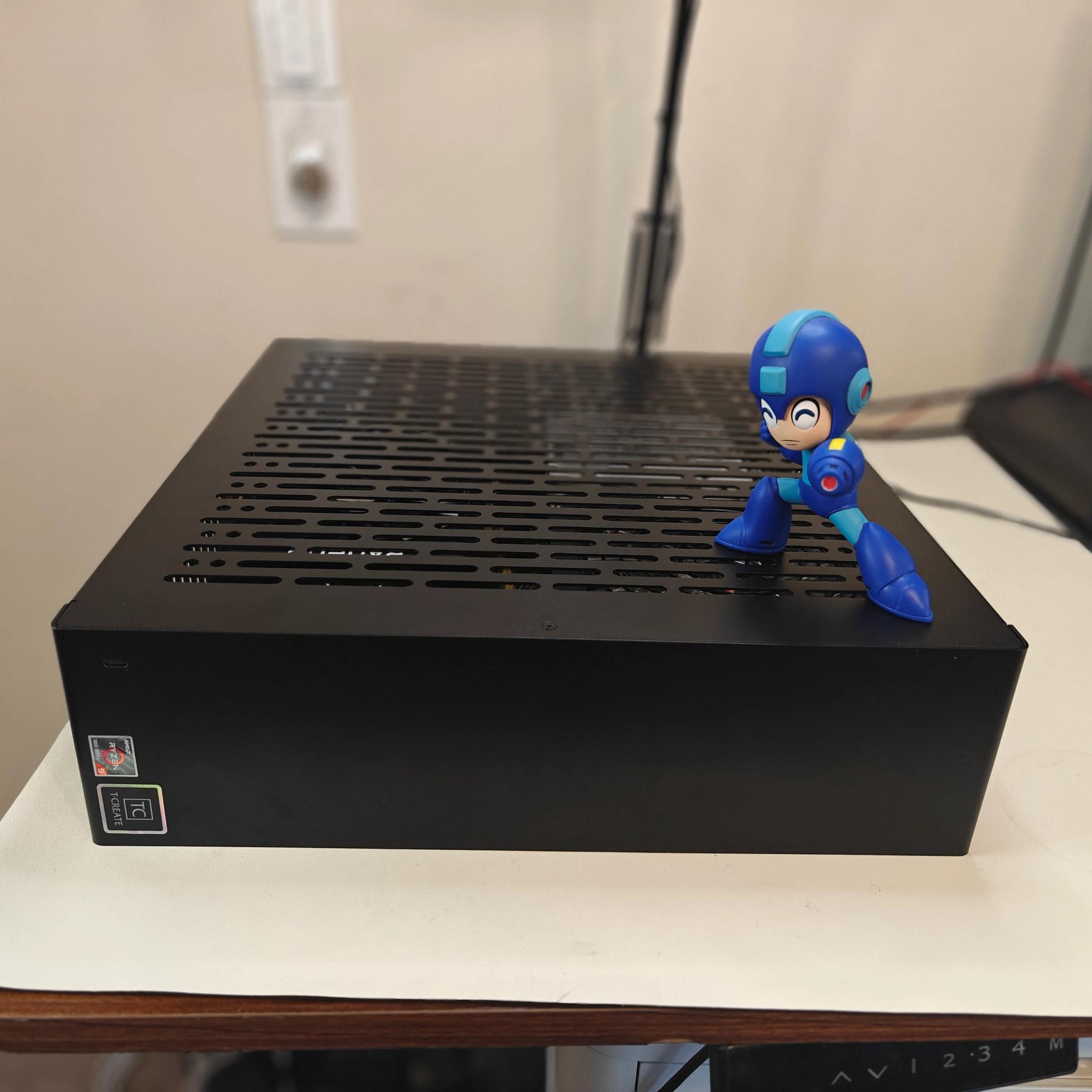 *RARE* Living Room SFF Case 🛋️🎮 | Ryzen 7600 | Radeon 6800 | 32GB DDR5 | 1TB NVMe SSD