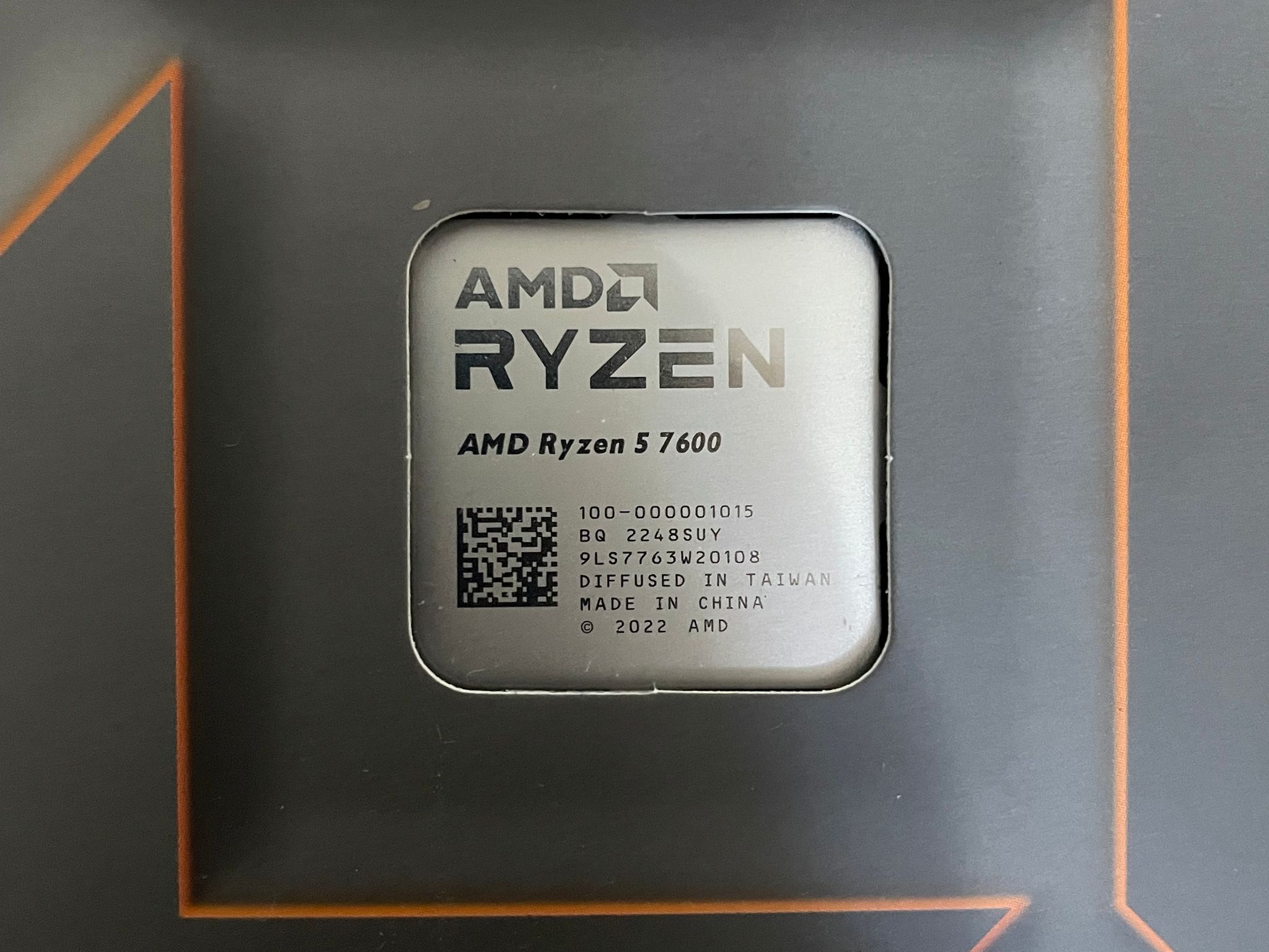 AMD Ryzen 5 7600
