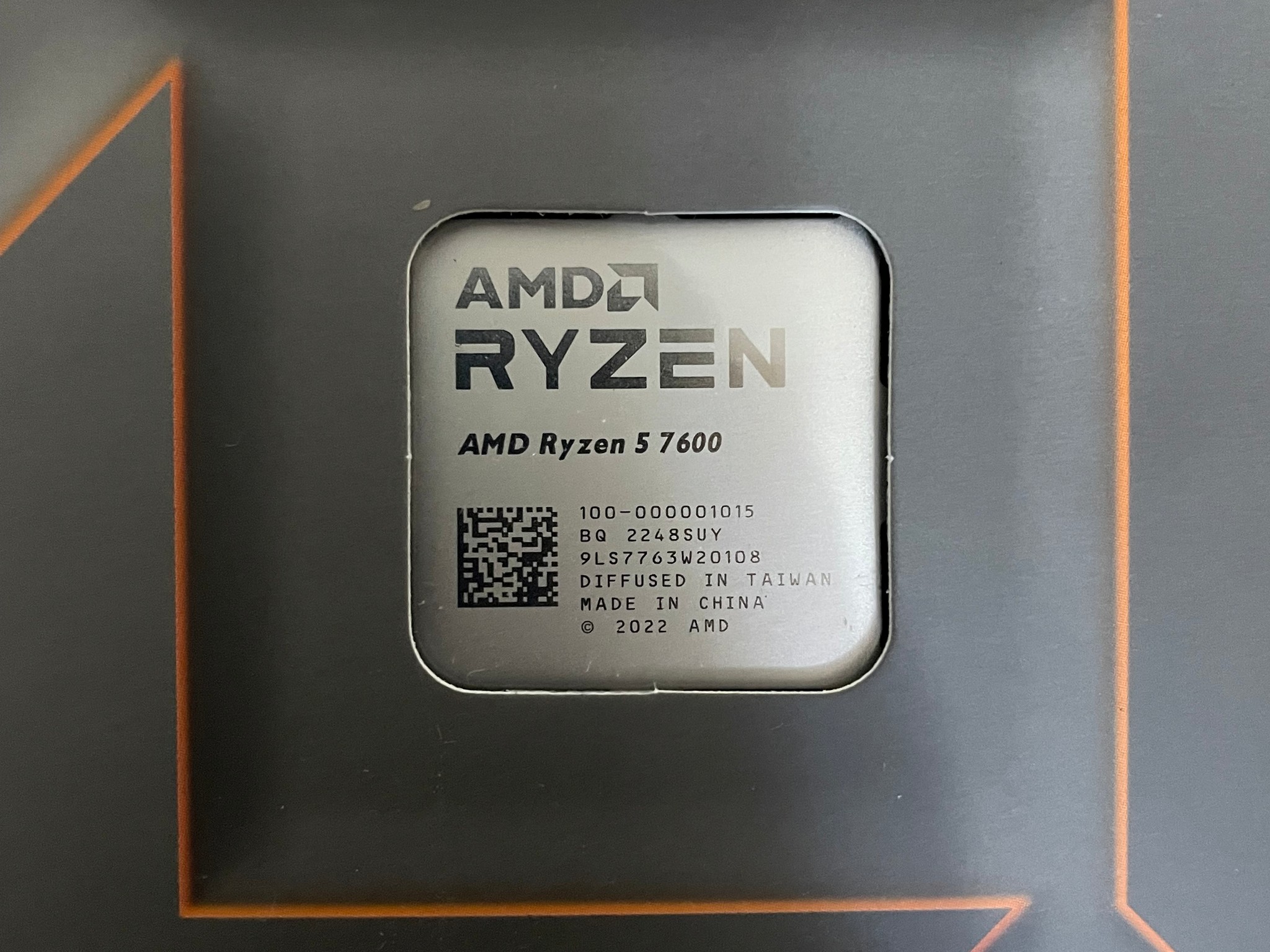AMD Ryzen 5 7600