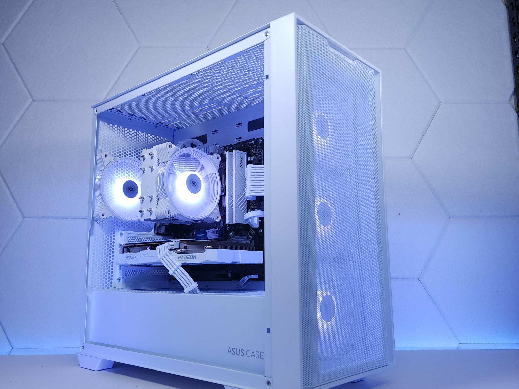 🤍🤍1080p Gaming | RX 6600 8GB | Ryzen 5 5500 | 32GB 3200MHz DDR4 | 1TB NVMe SSD Gen 3