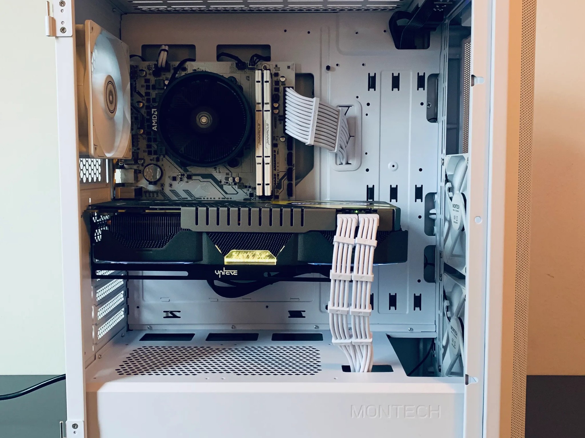 🍊 🐧 | GTX 1070ti | Ryzen 5 | 16GB RAM | 1TB SSD