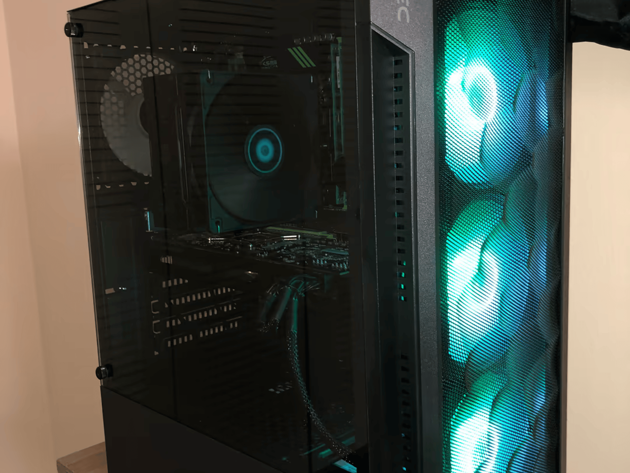 Ivy Bridge Xeon Workstation