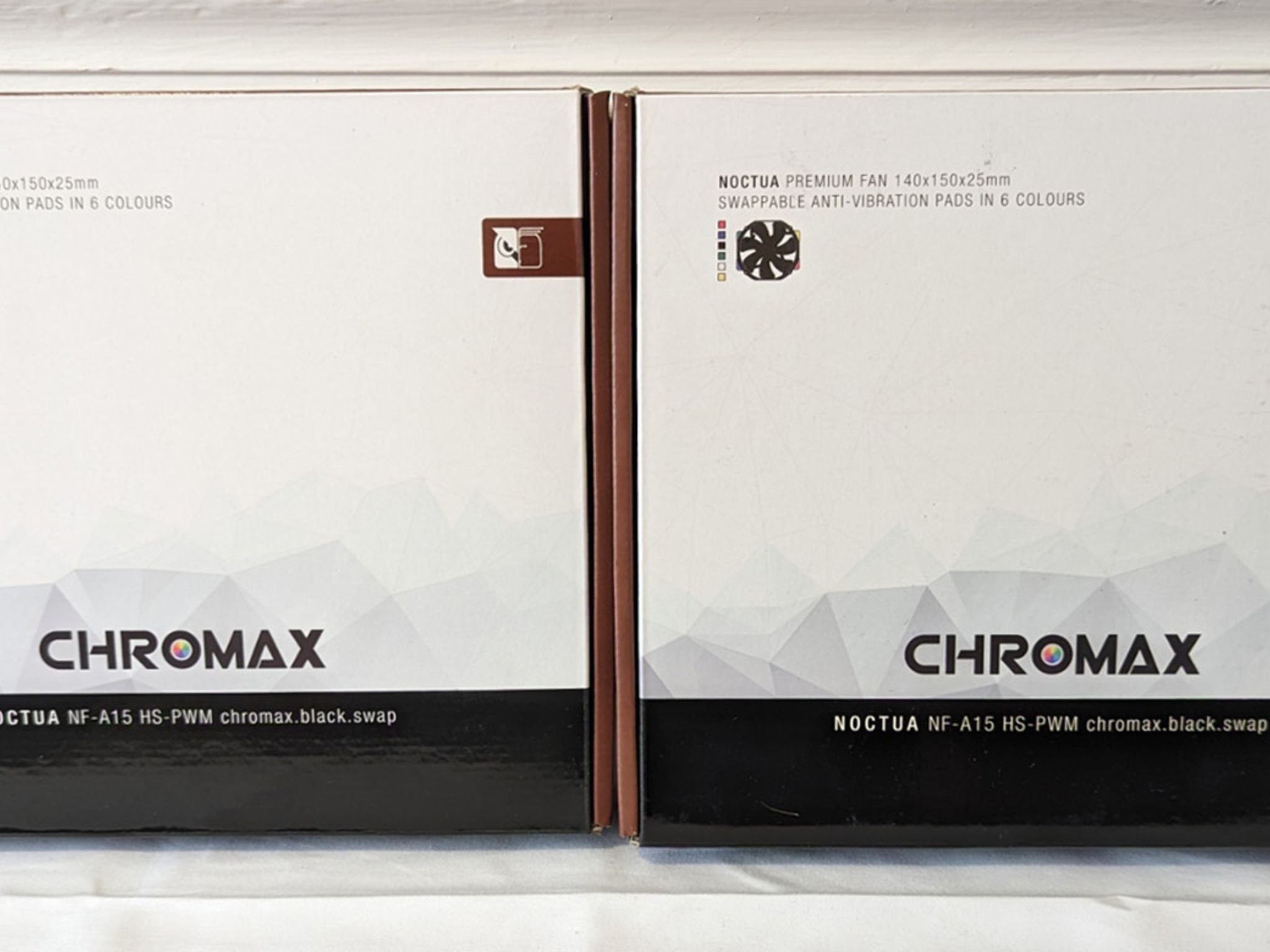 Noctua NF-A15 HS-PWM Chromax.Black.Swap Case/Heatsink upgrade Fans 140mm x 150mm x 25mm