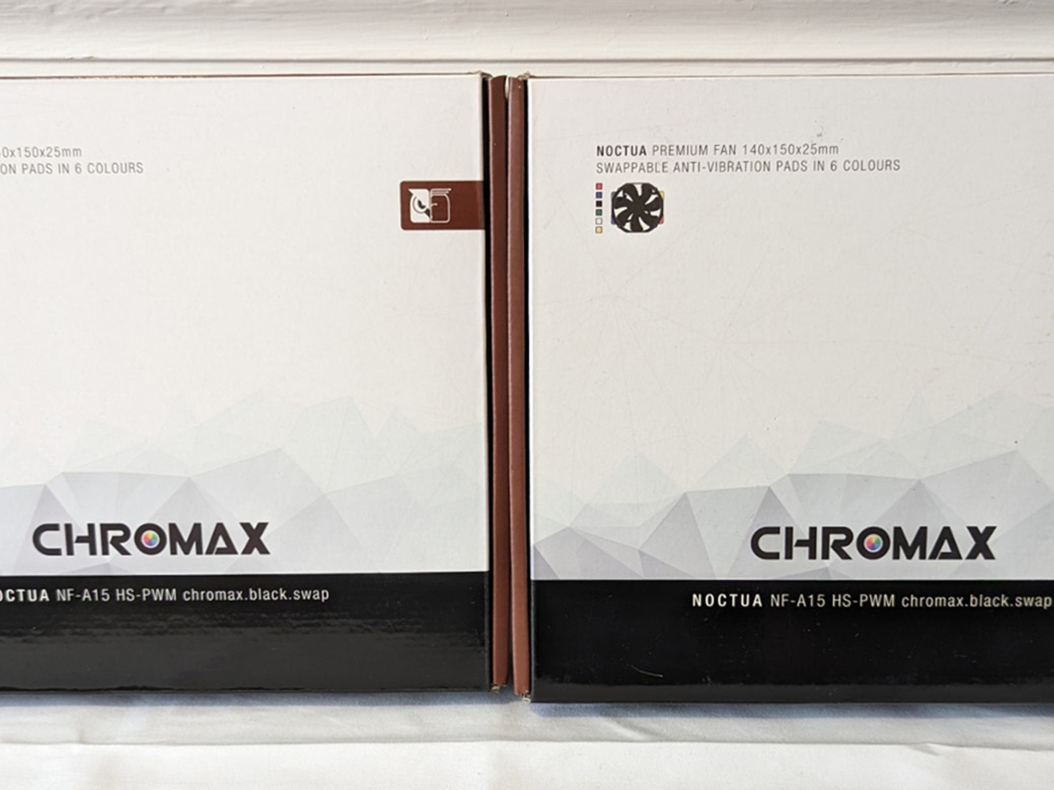 Noctua NF-A15 HS-PWM Chromax.Black.Swap Case/Heatsink upgrade Fans 140mm x 150mm x 25mm