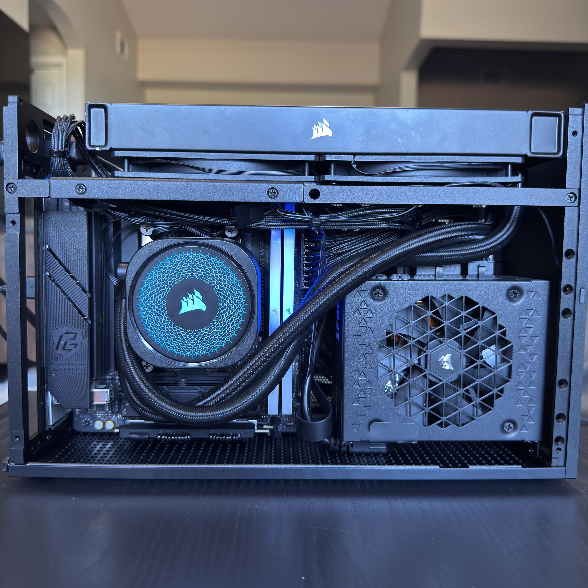 formD T1 - 7800X3D - 5070 FE