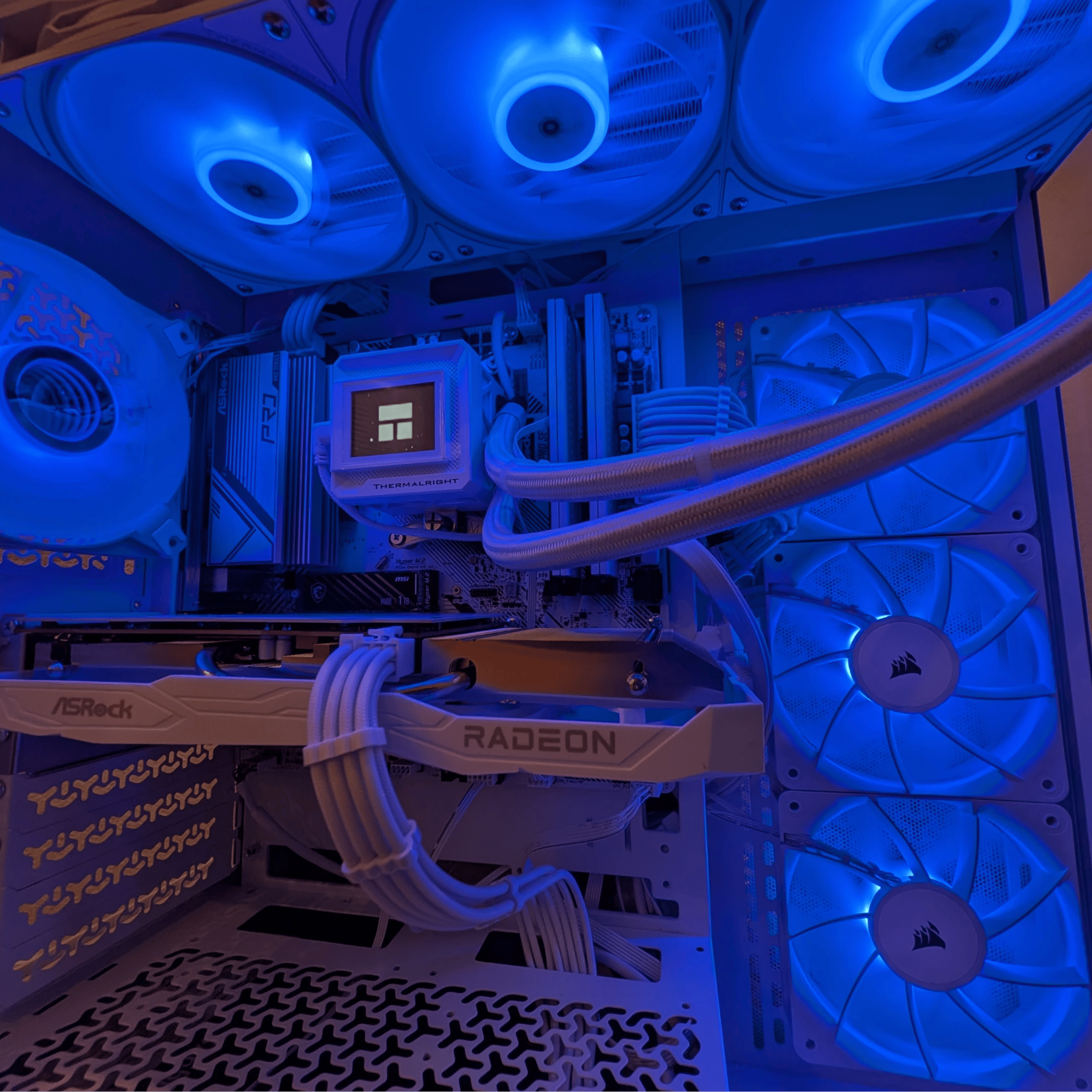 🫰Bargain White Build!🫰| 3900XT | RX 6600 | 16GB DDR4 | 1TB NVME SSD