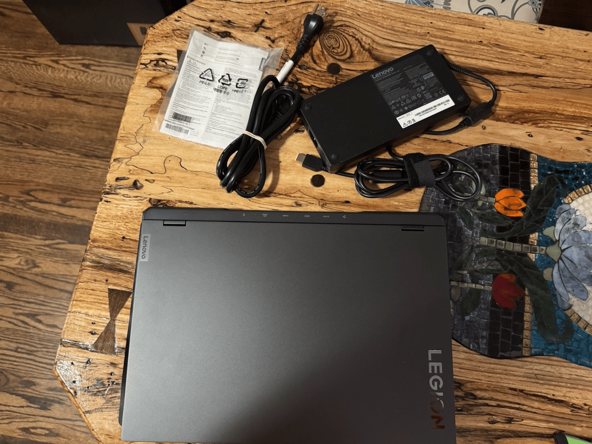 lenovo - legion pro 5i 16" gaming laptop