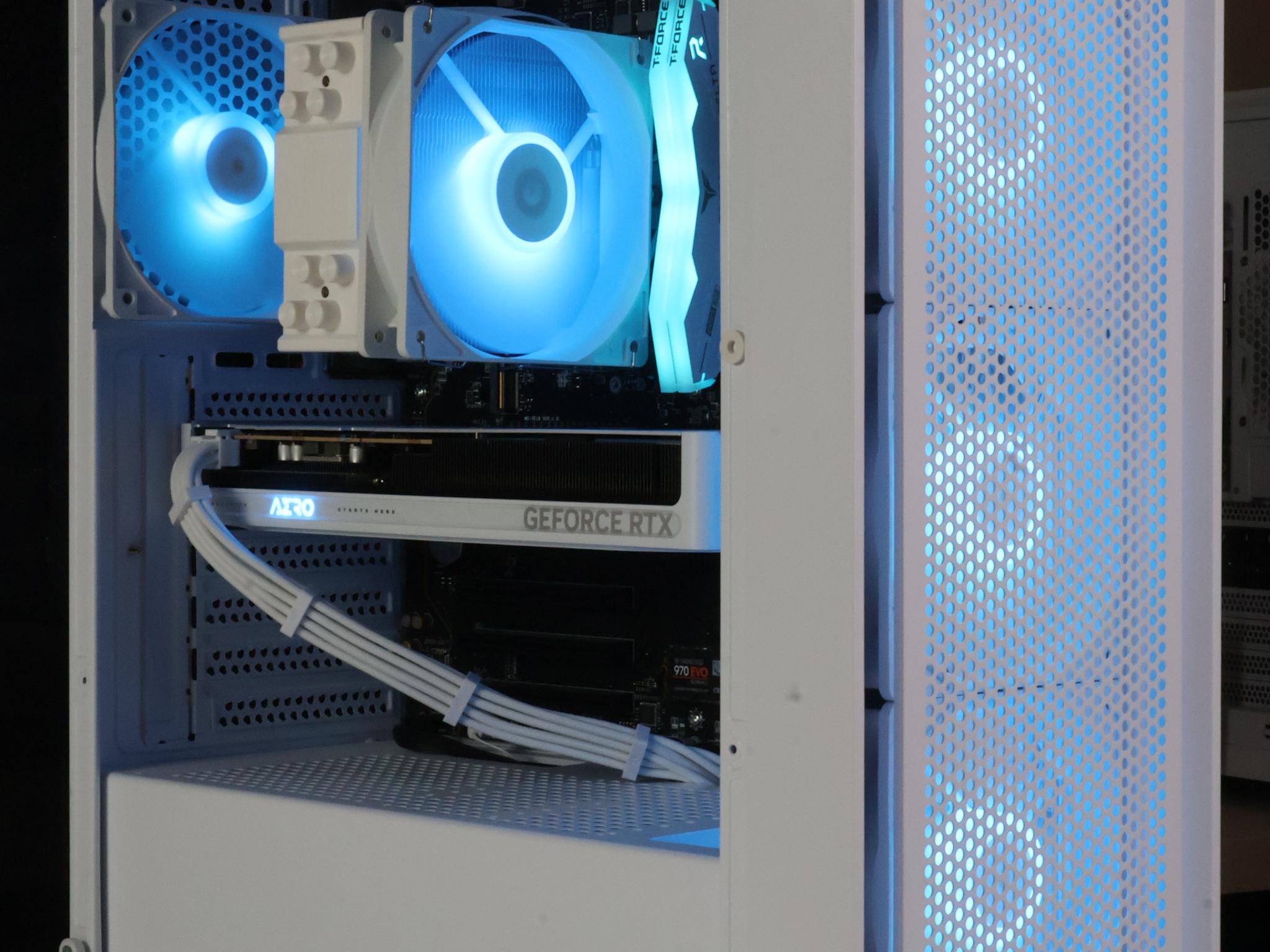 ⚪ Ryzen 7 8700F/RTX 5060 8GB Gaming/Streaming PC ⚪