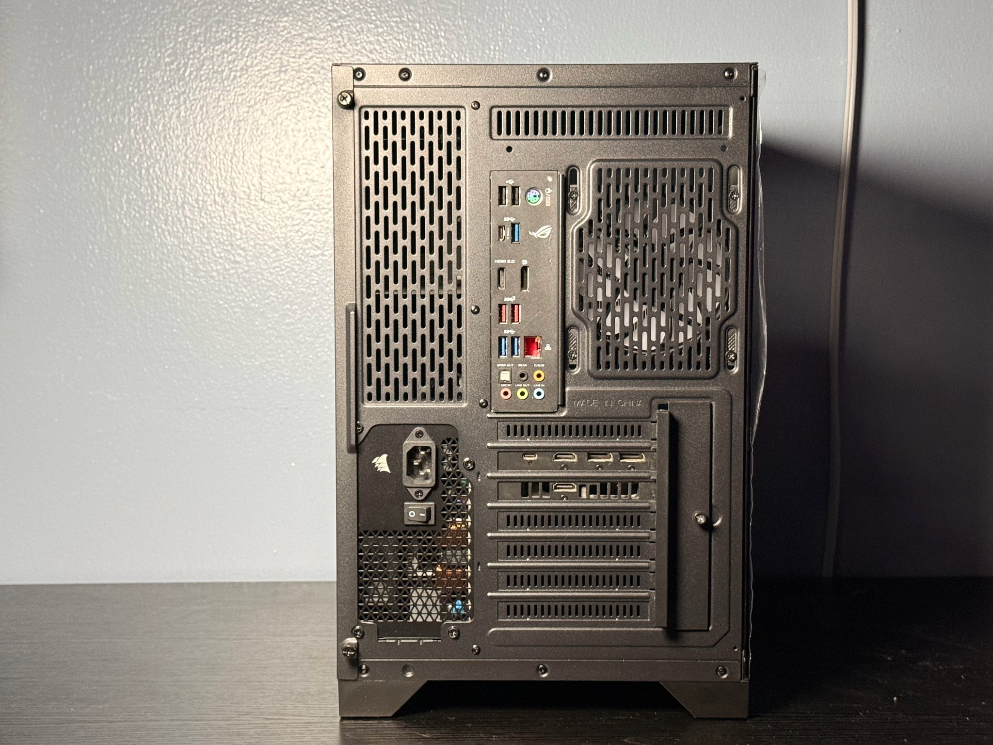 Ryzen 7 3700x + 2080 ti Gaming PC