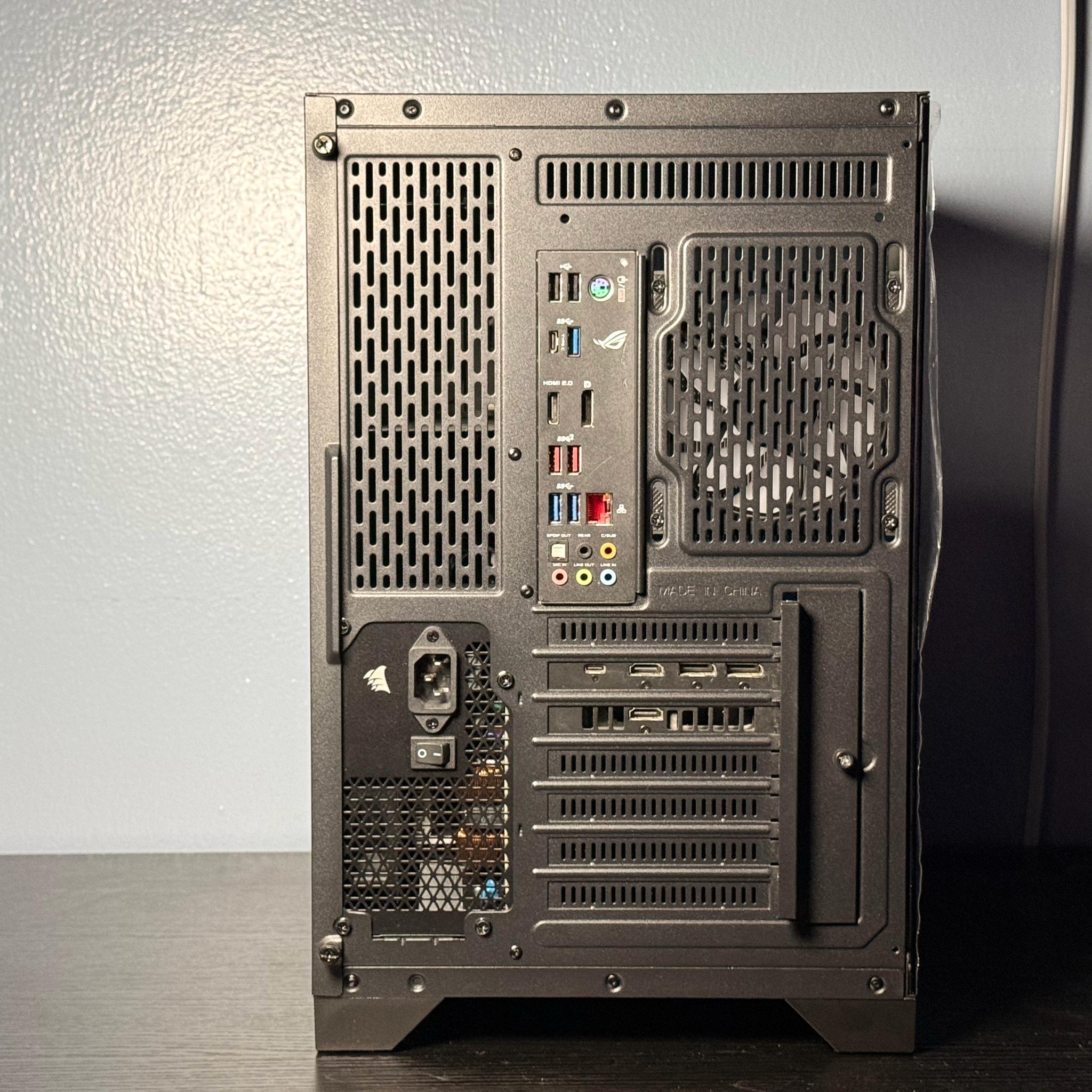 Ryzen 7 3700x + 2080 ti Gaming PC
