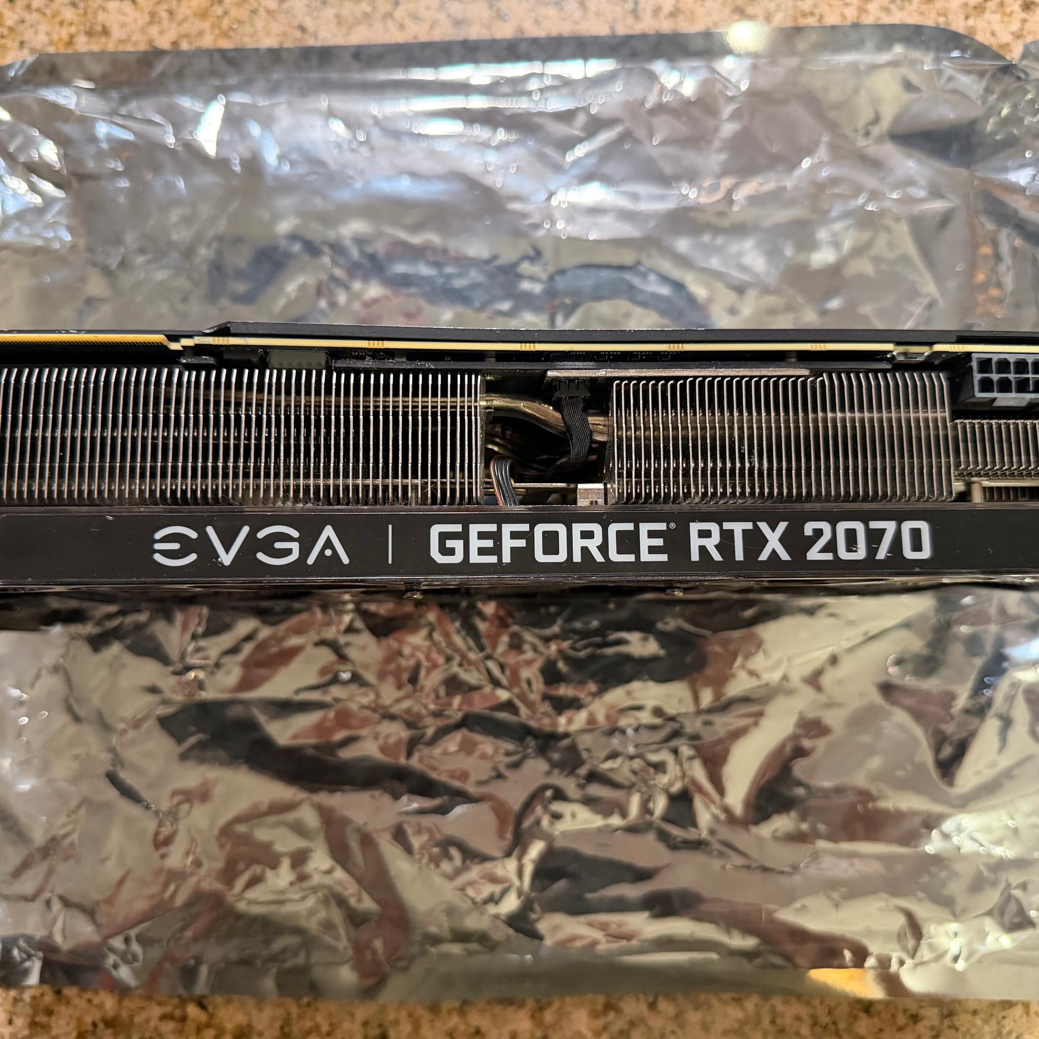EVGA GeForce RTX 2070 Super FTW3 Ultra Overclocked Triple-Fan 8GB GDDR6 PCIe 3.0 Graphics Card