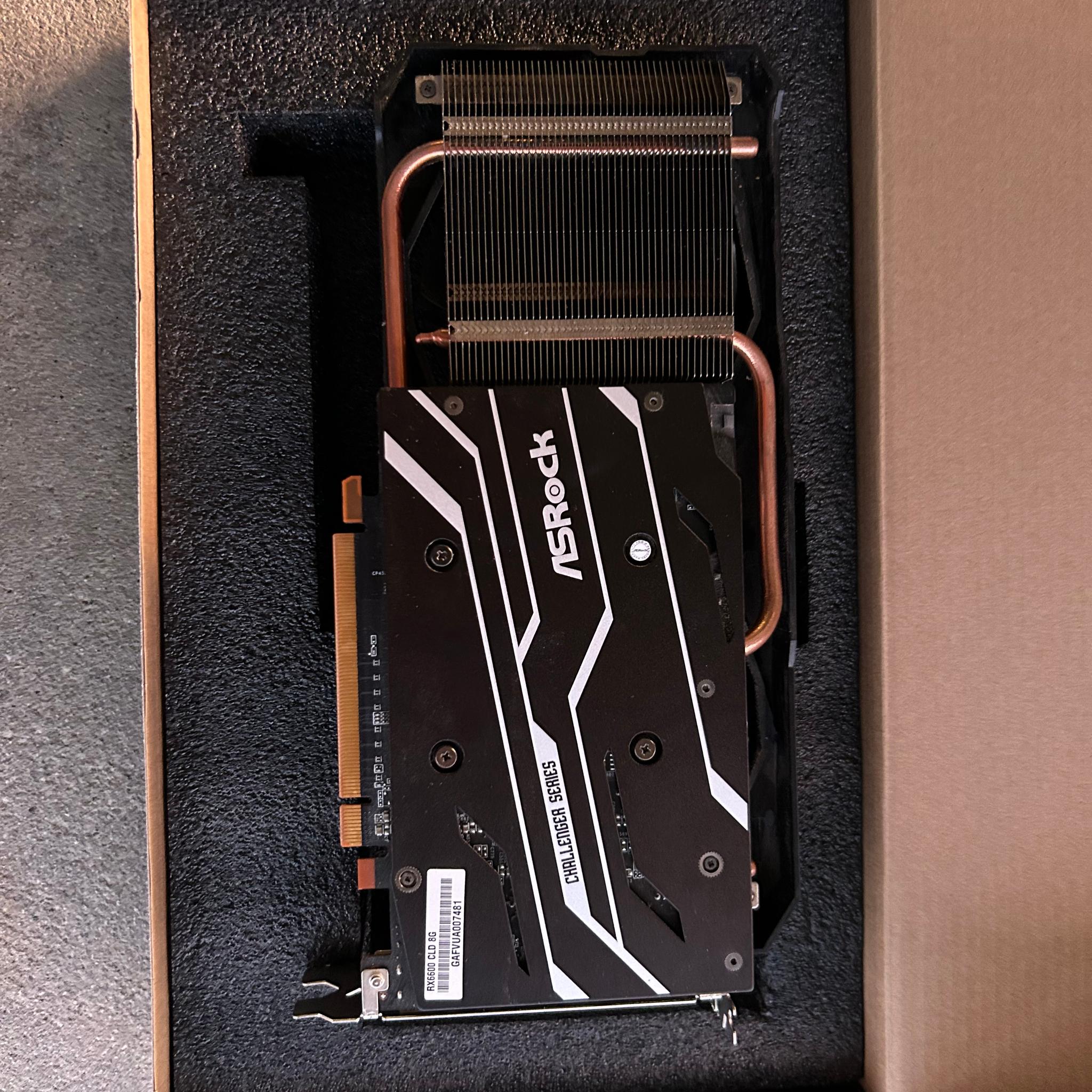ASRock Challenger Radeon RX 6600