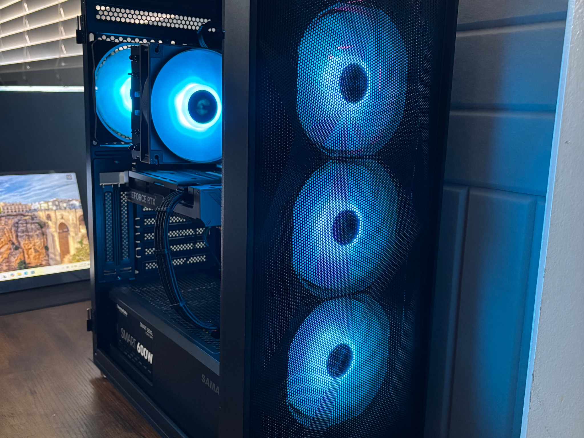 *LABOR DAY SALE* RTX 4060 TI | RYZEN 5 7600X | 1TB STORAGE | GAMING PC