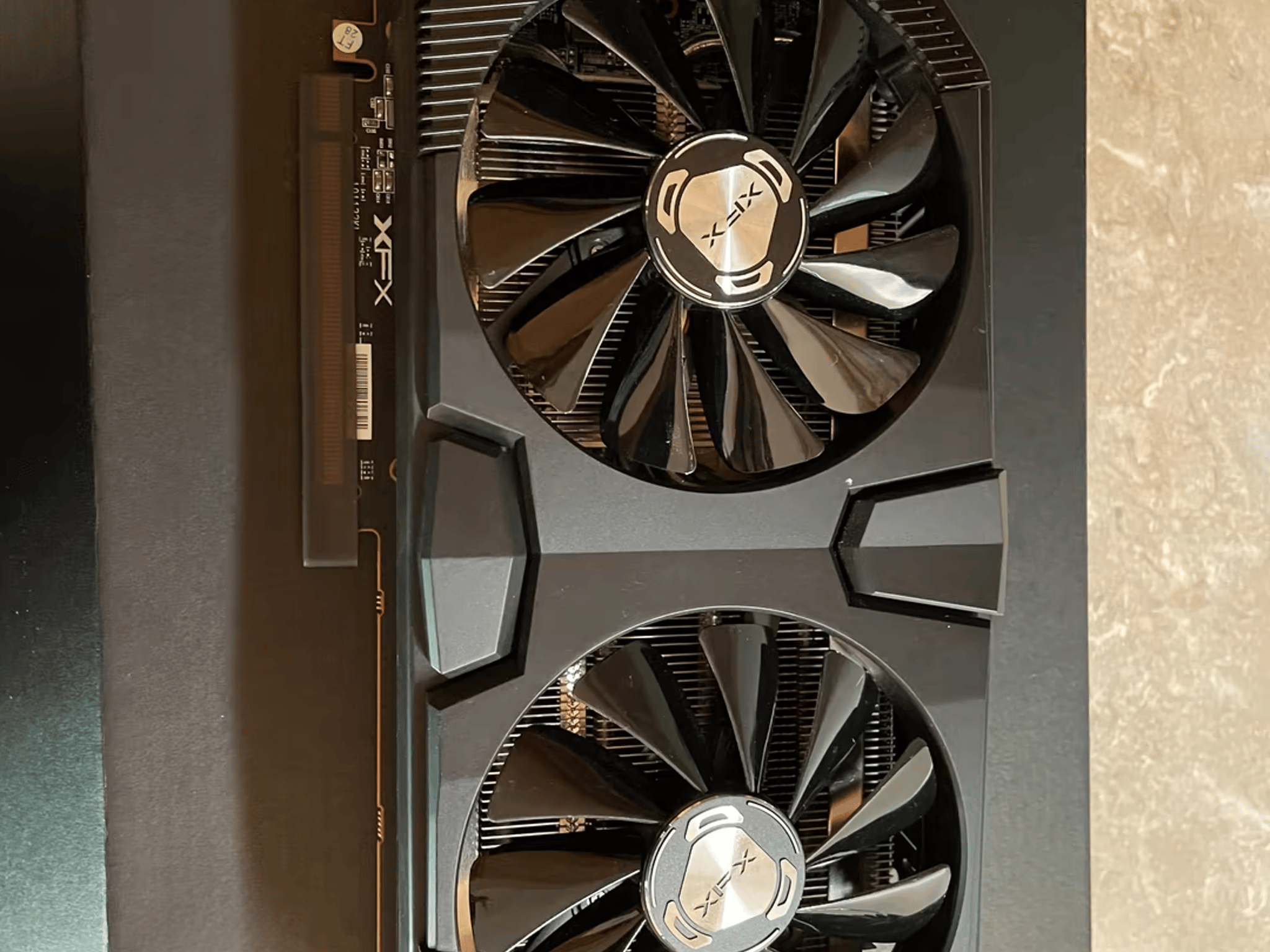 XFX 5600 XT