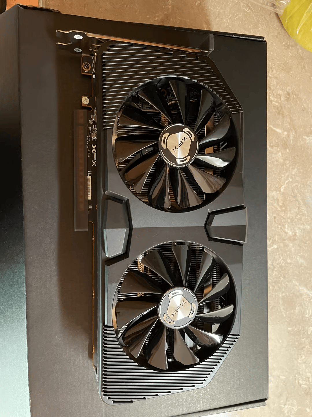 XFX 5600 XT