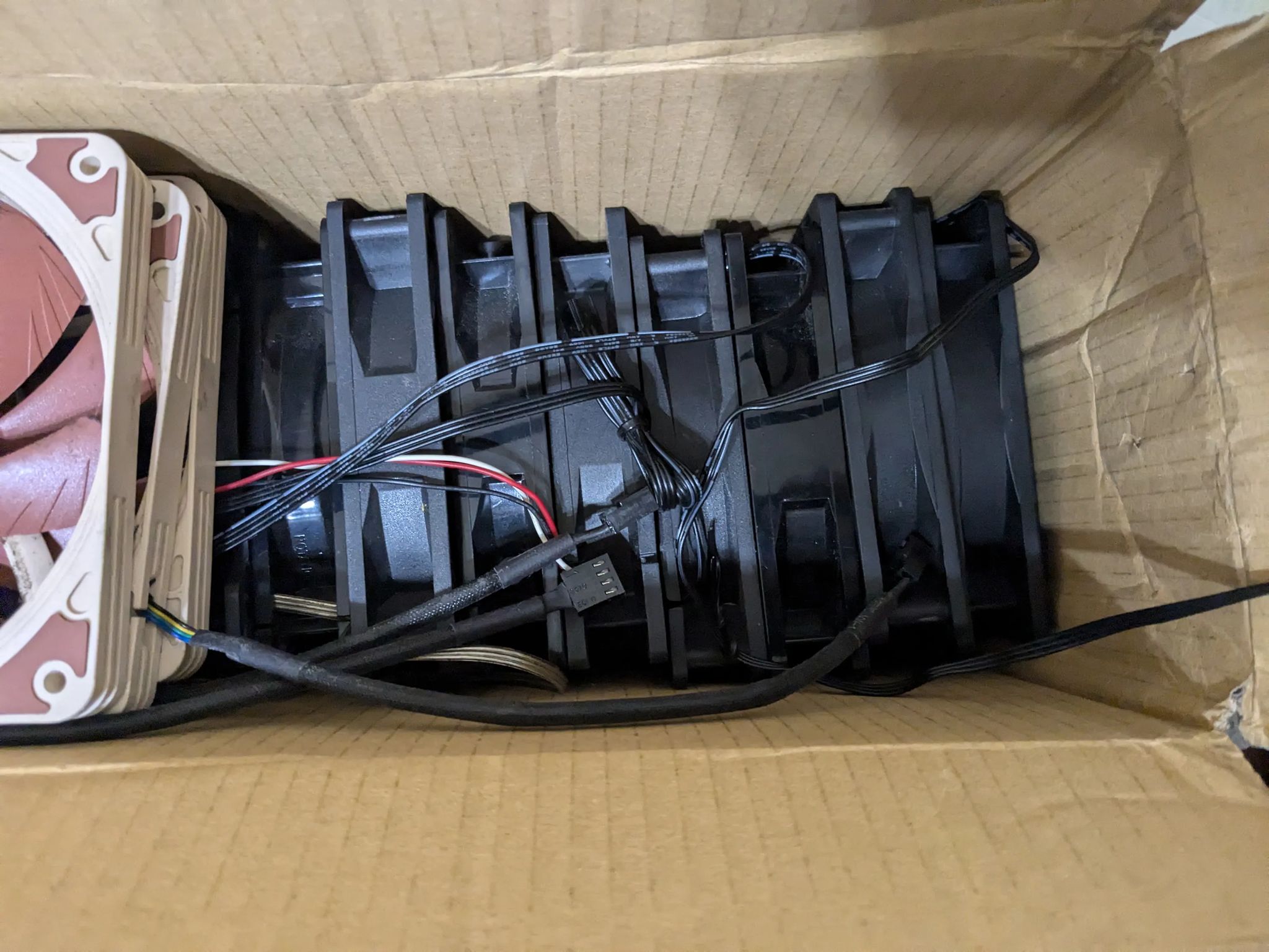 30+ 120mm PC fans (mixed brands, models, connections)