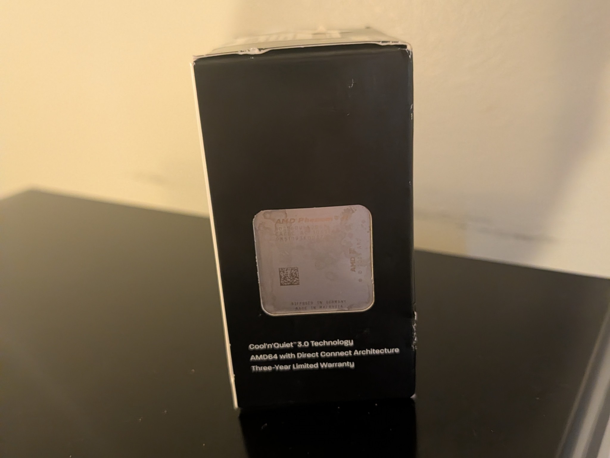 BRAND NEW IN BOX AMD Phenom II X2 560 Black Edition 3.3GHz AM3 CPU With Heatsink