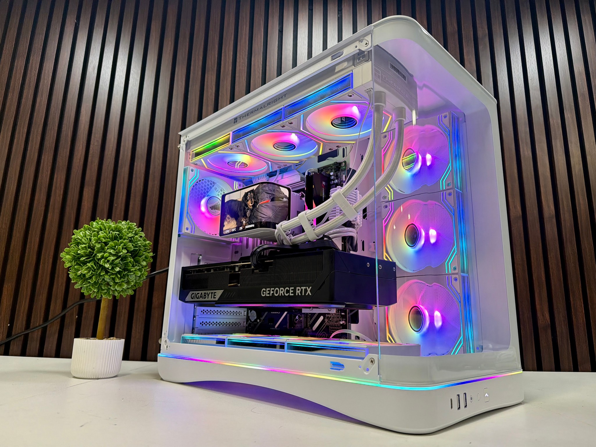 RTX 5090 | Ryzen 9950X3D | 64GB DDR5 | 4TB M.2 | 1200 Watt Gold PSU | LCD AIO