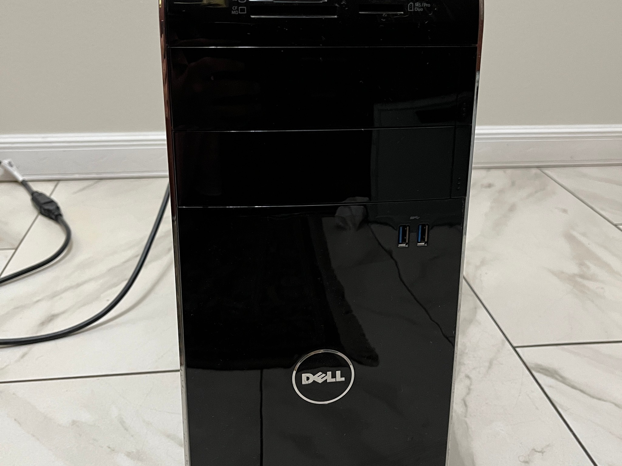 NVIDIA RTX 2070 Super, Intel i7-6700k, 16GB RAM, 500GB SSD - Dell Gaming PC w/Wi-Fi, BT