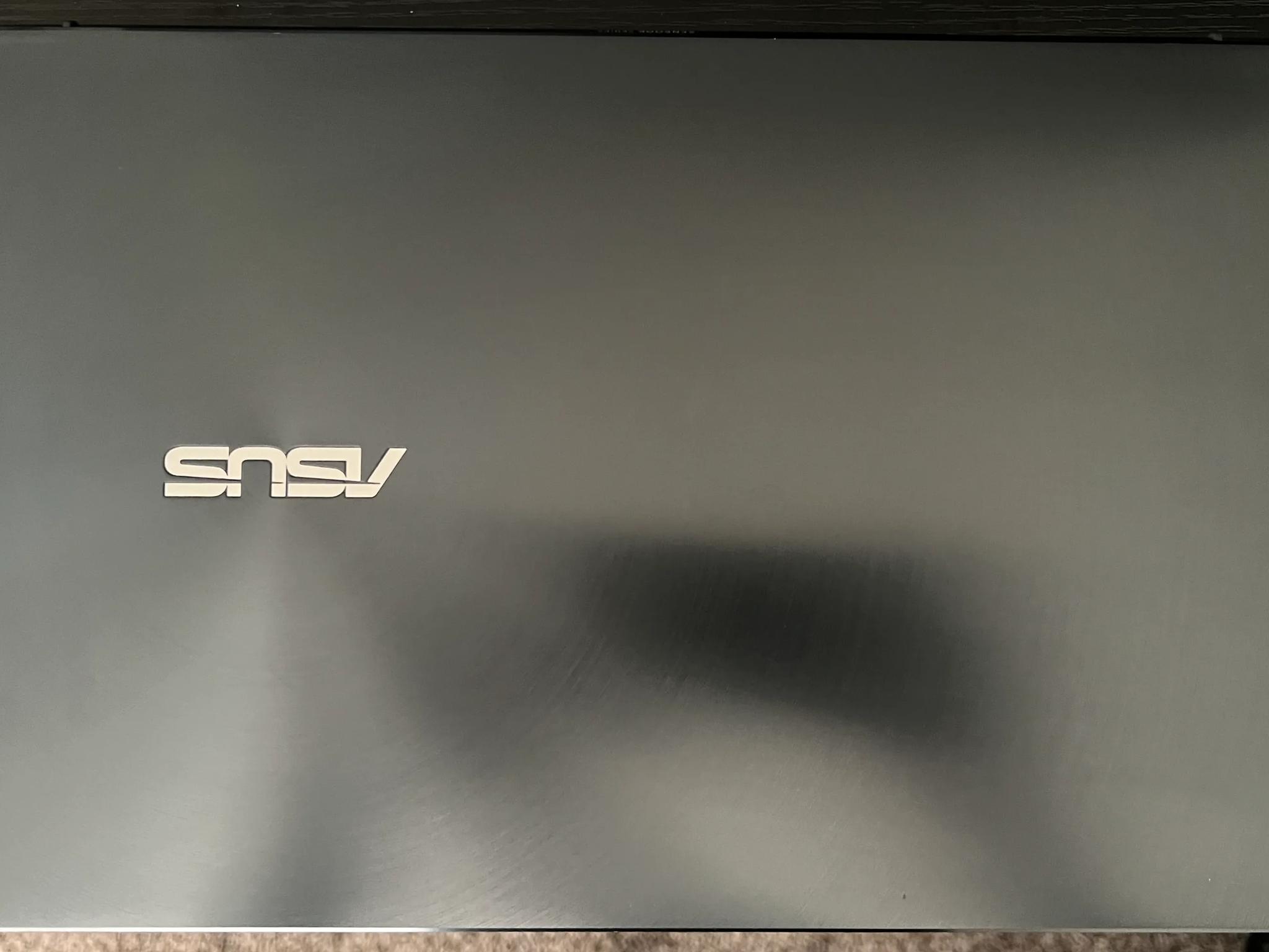 Asus Zenbook 14 AMD Ryzen 5900x 16GB RAM 1TB Gray