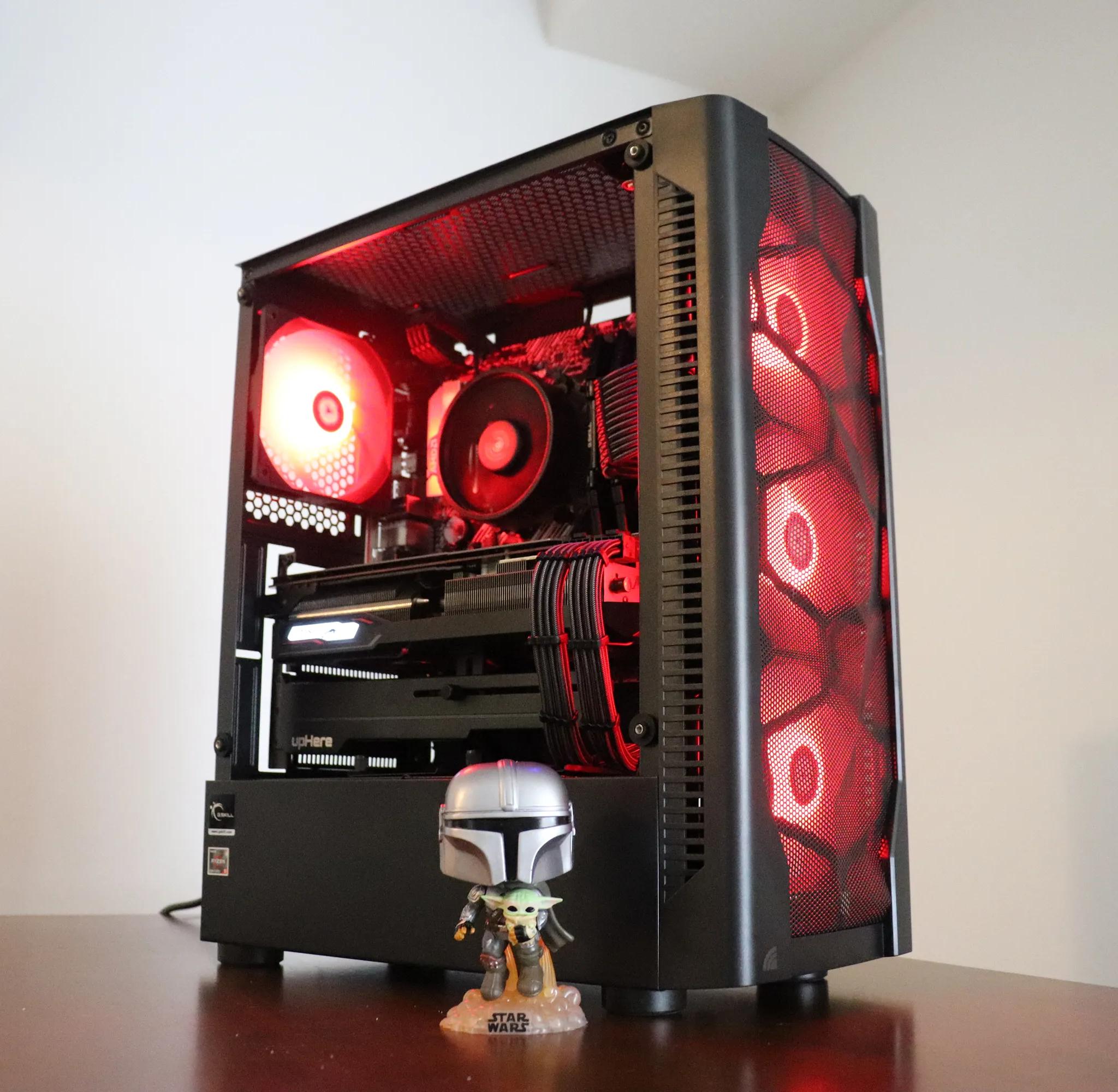 💫 The Mandalorian 💫 Ryzen 5 4500 - Radeon RX 5700 - 16 GB RAM - 500 GB SSD